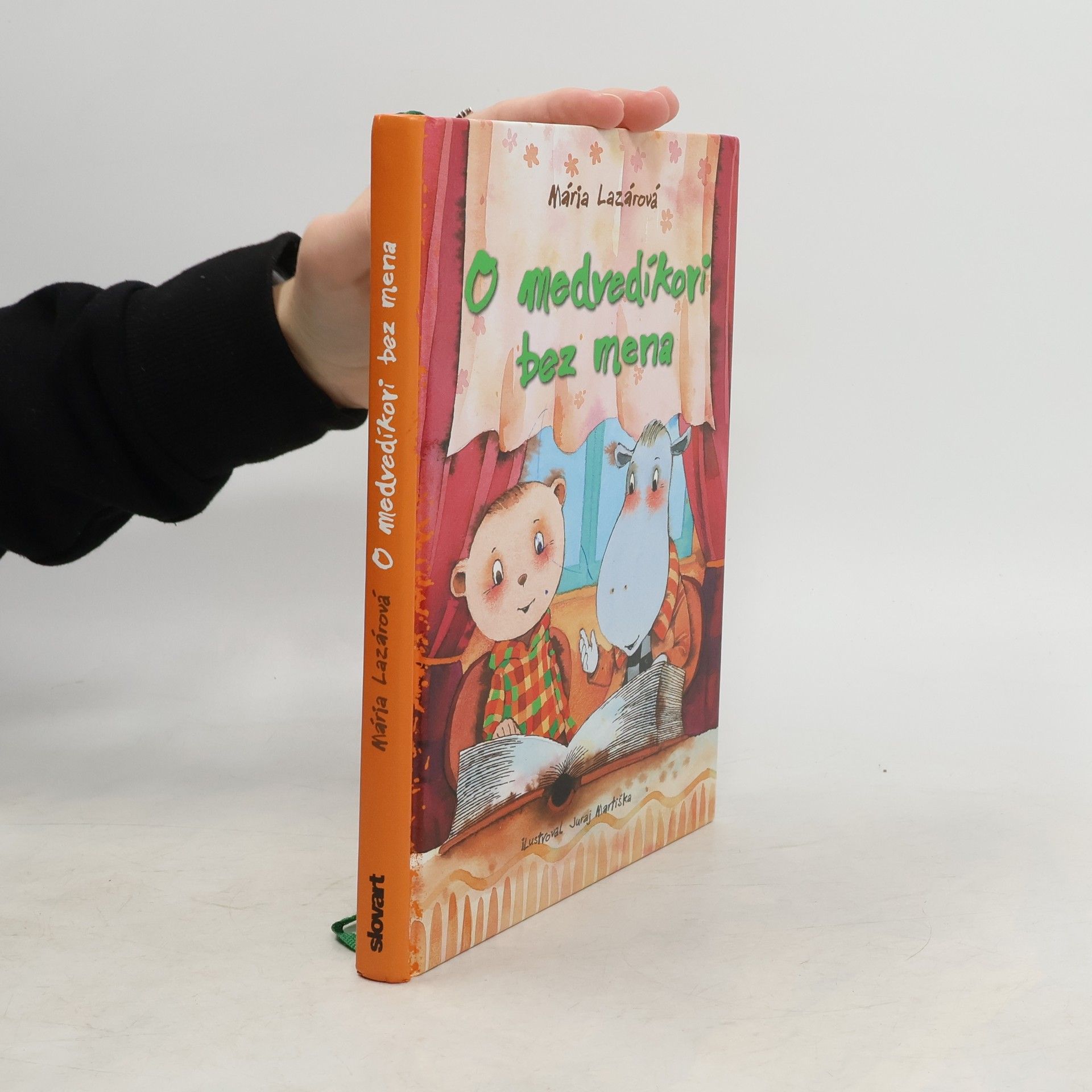 O medvedíkovi bez mena