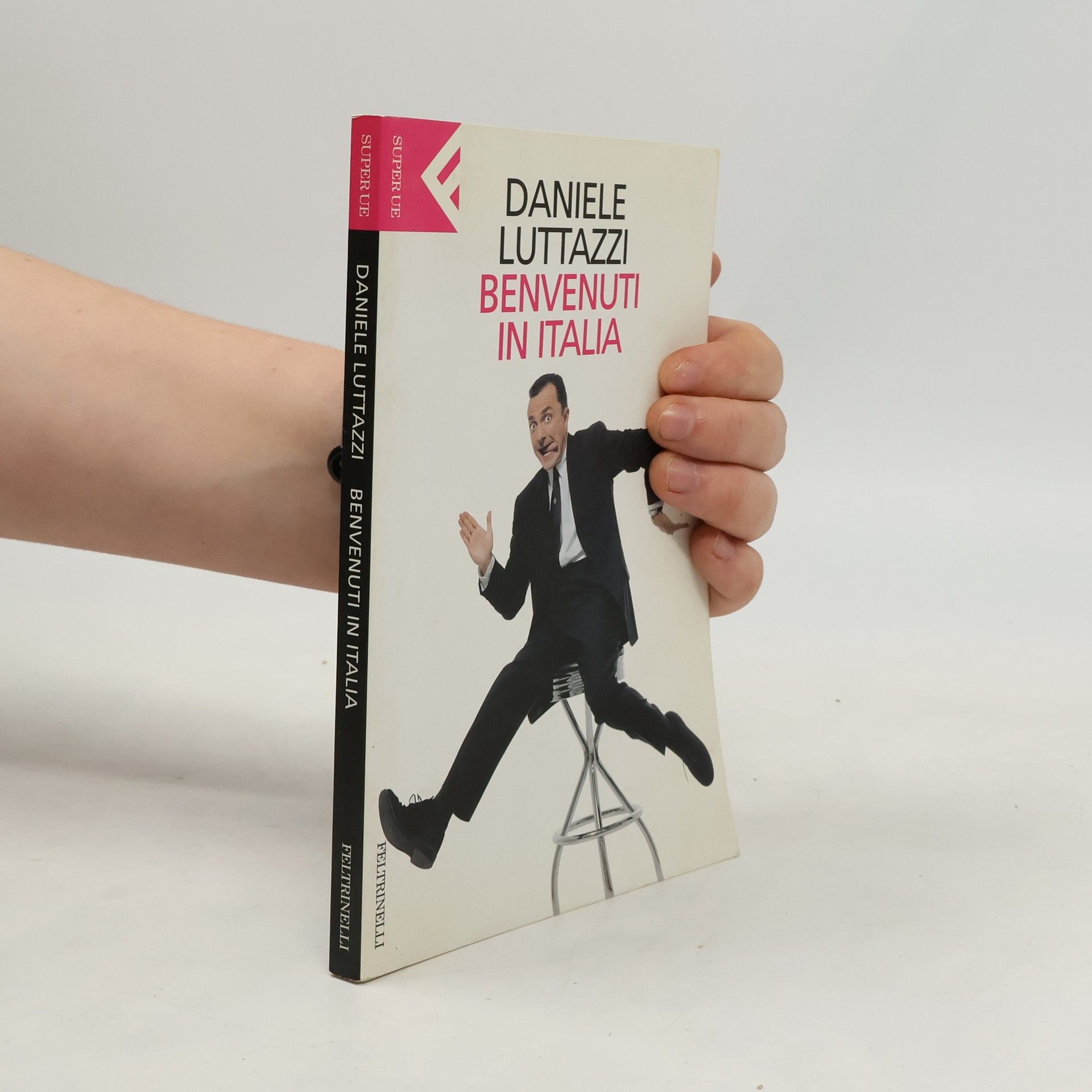 Daniele Luttazzi Super universale economica - 11: Benvenuti in Italia