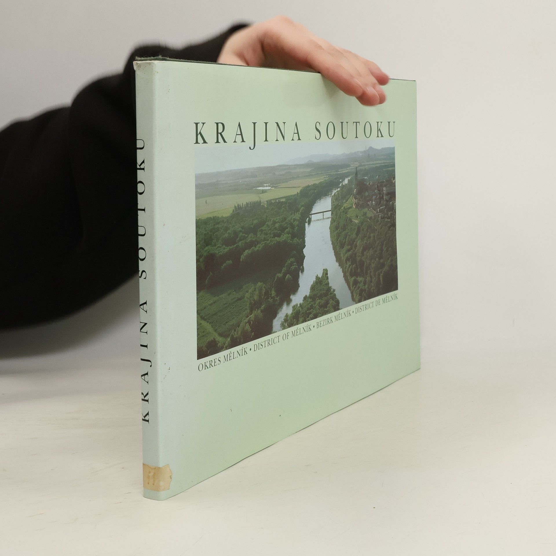 Okres Mělník. Krajina soutoku