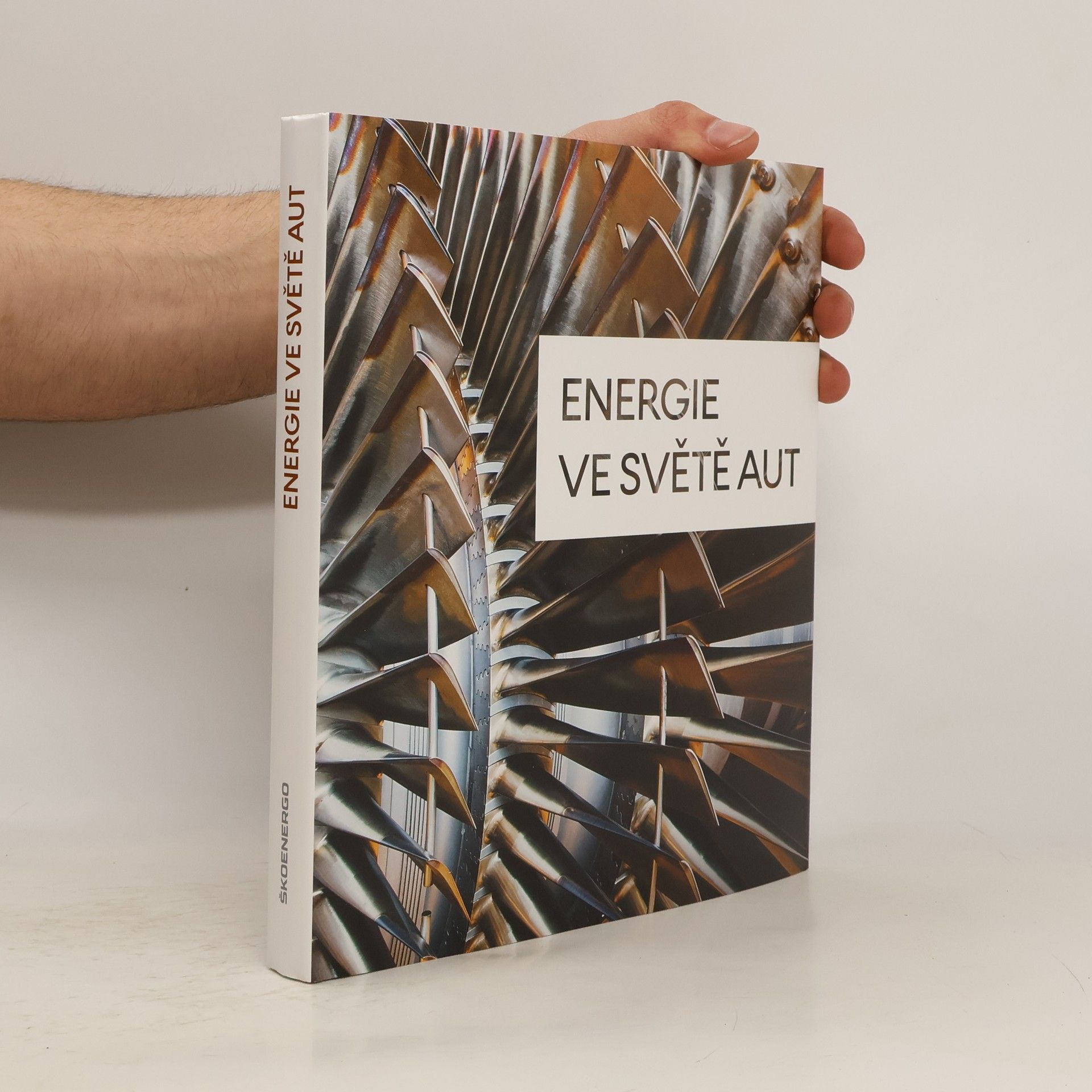 Autorenkollektiv ŠKO-ENERGO. Energie ve světě aut