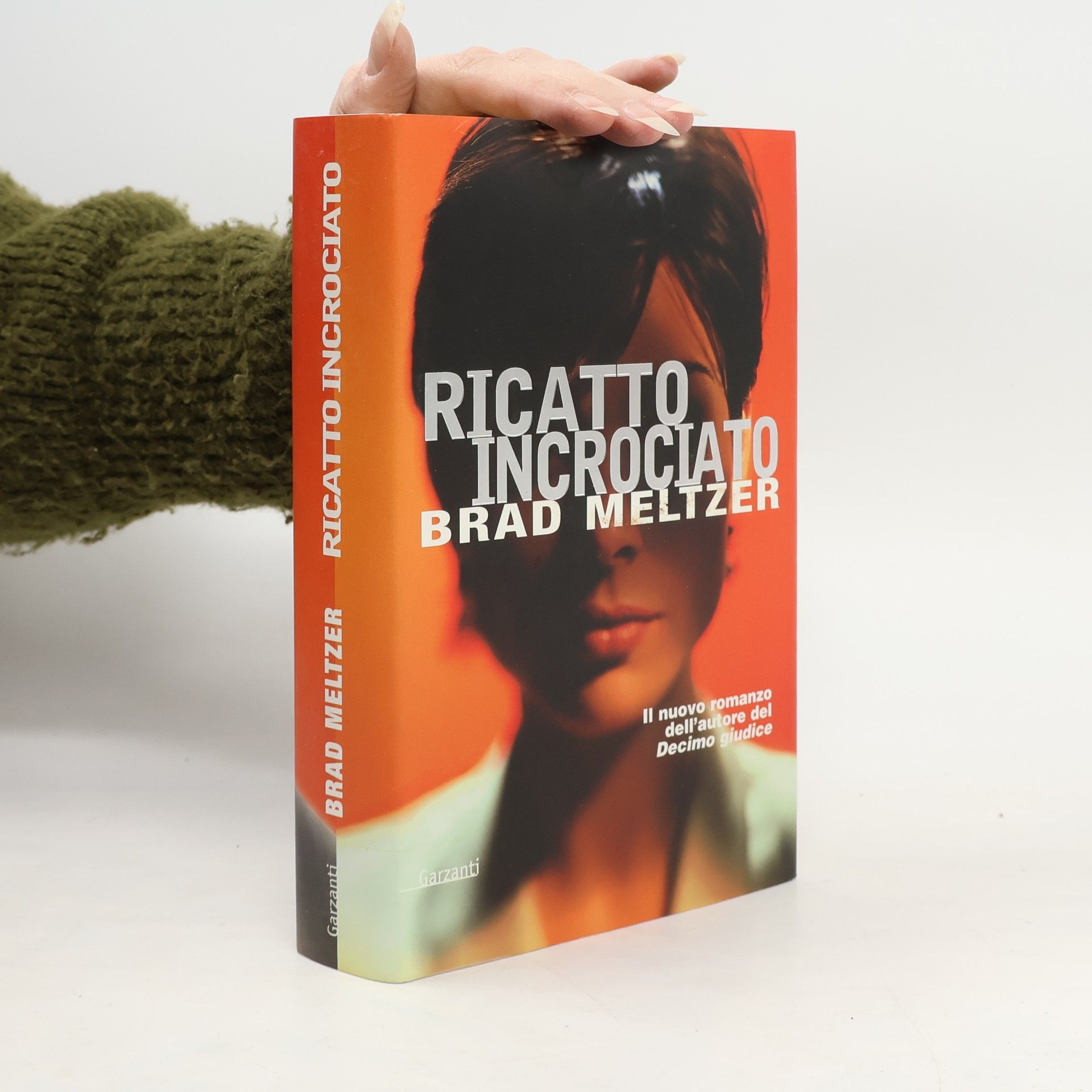 Narratori moderni: Ricatto incrociato