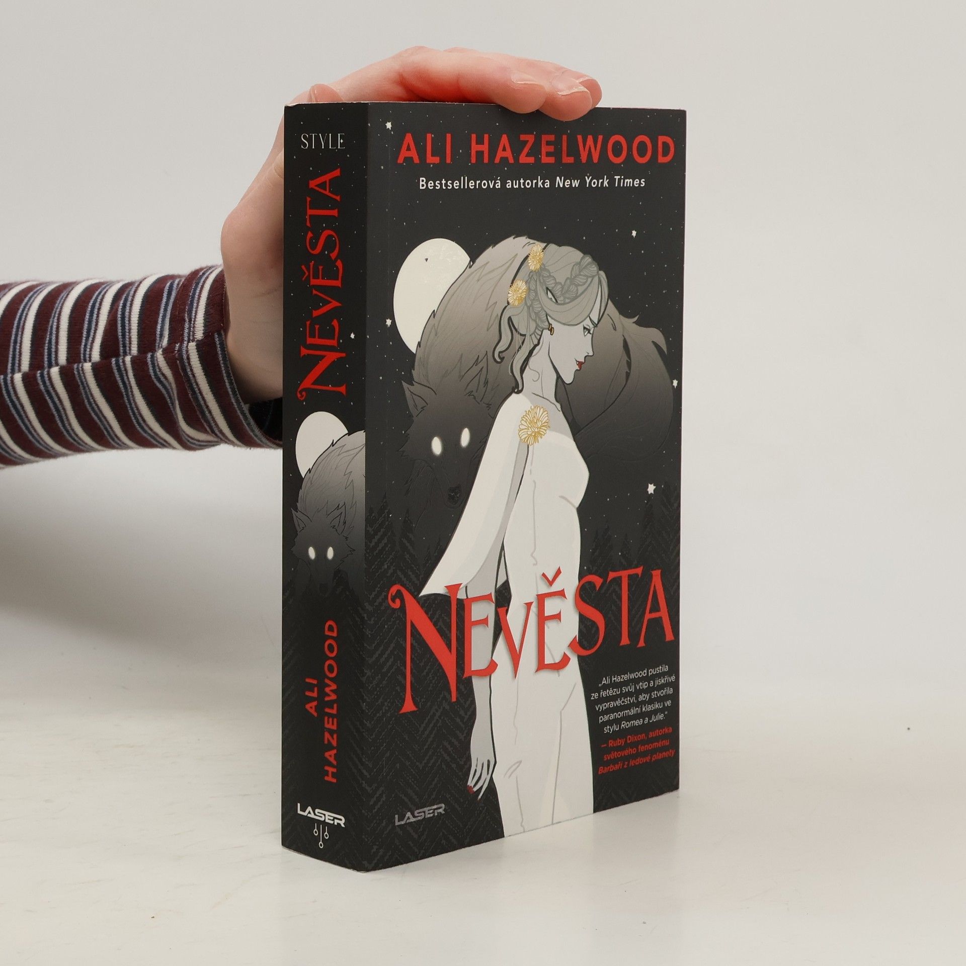 Ali Hazelwood Nevěsta