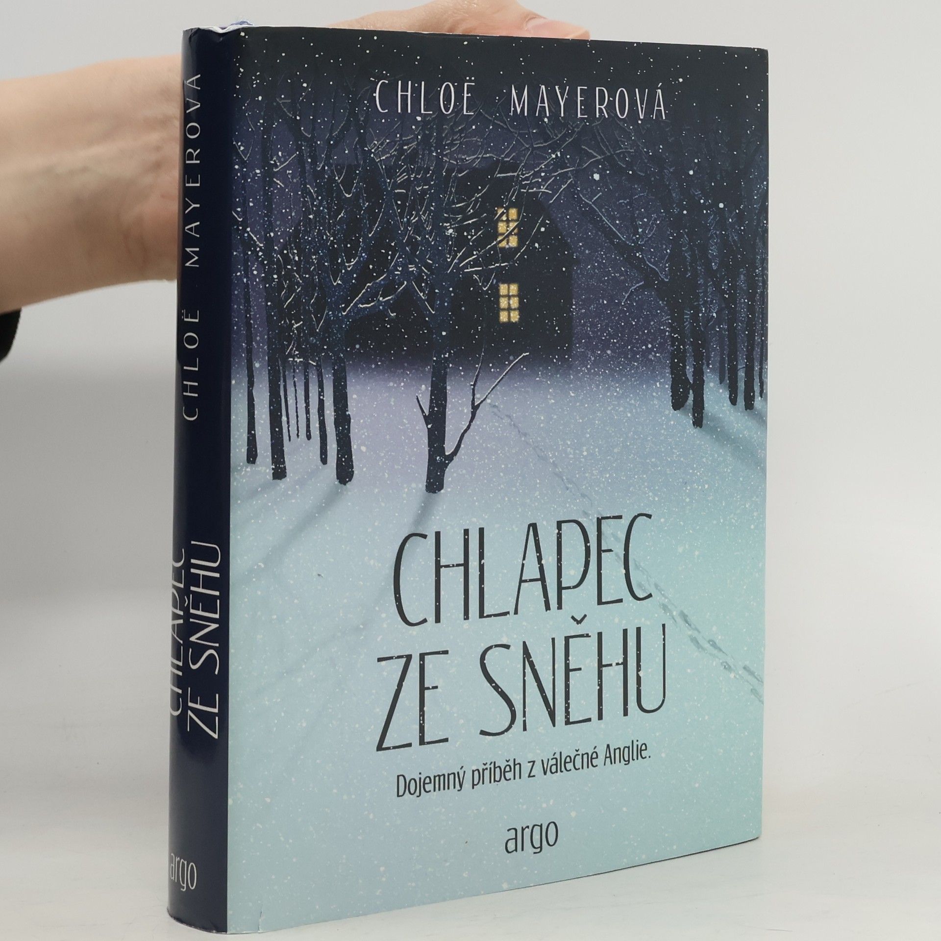 Chloe Mayer Chlapec ze sněhu