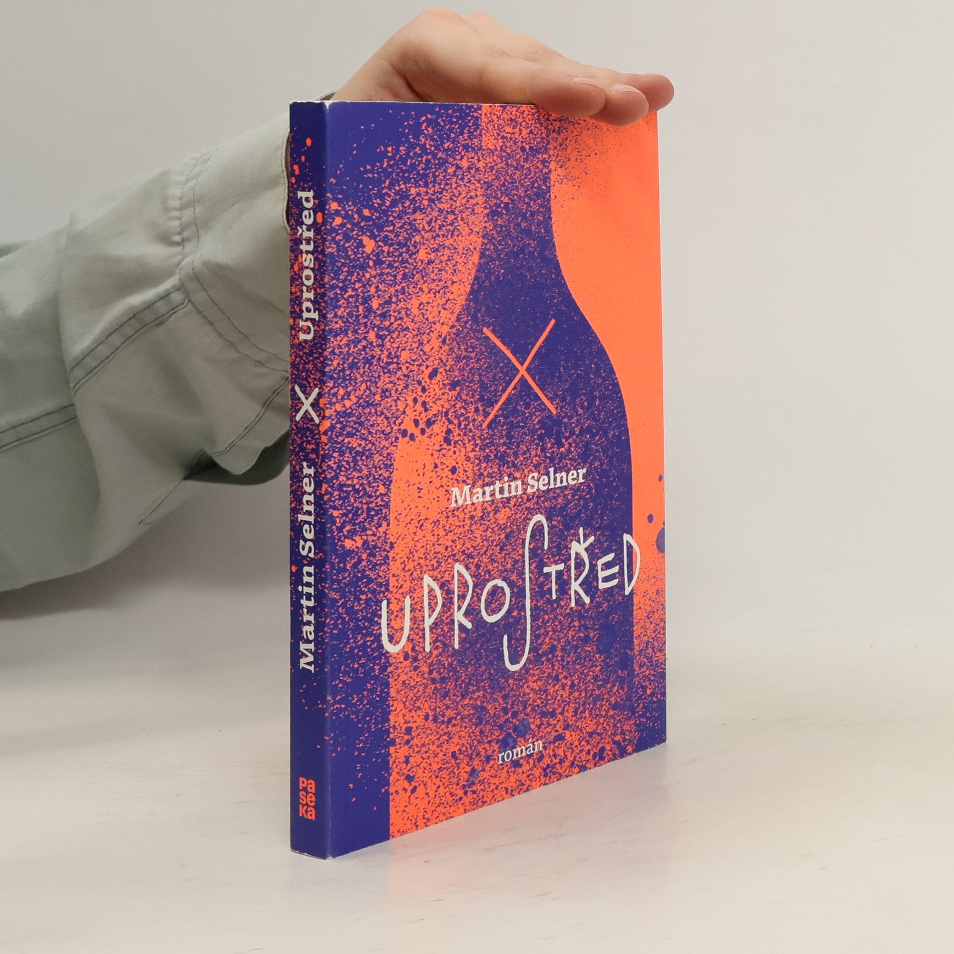 Martin Selner Uprostřed