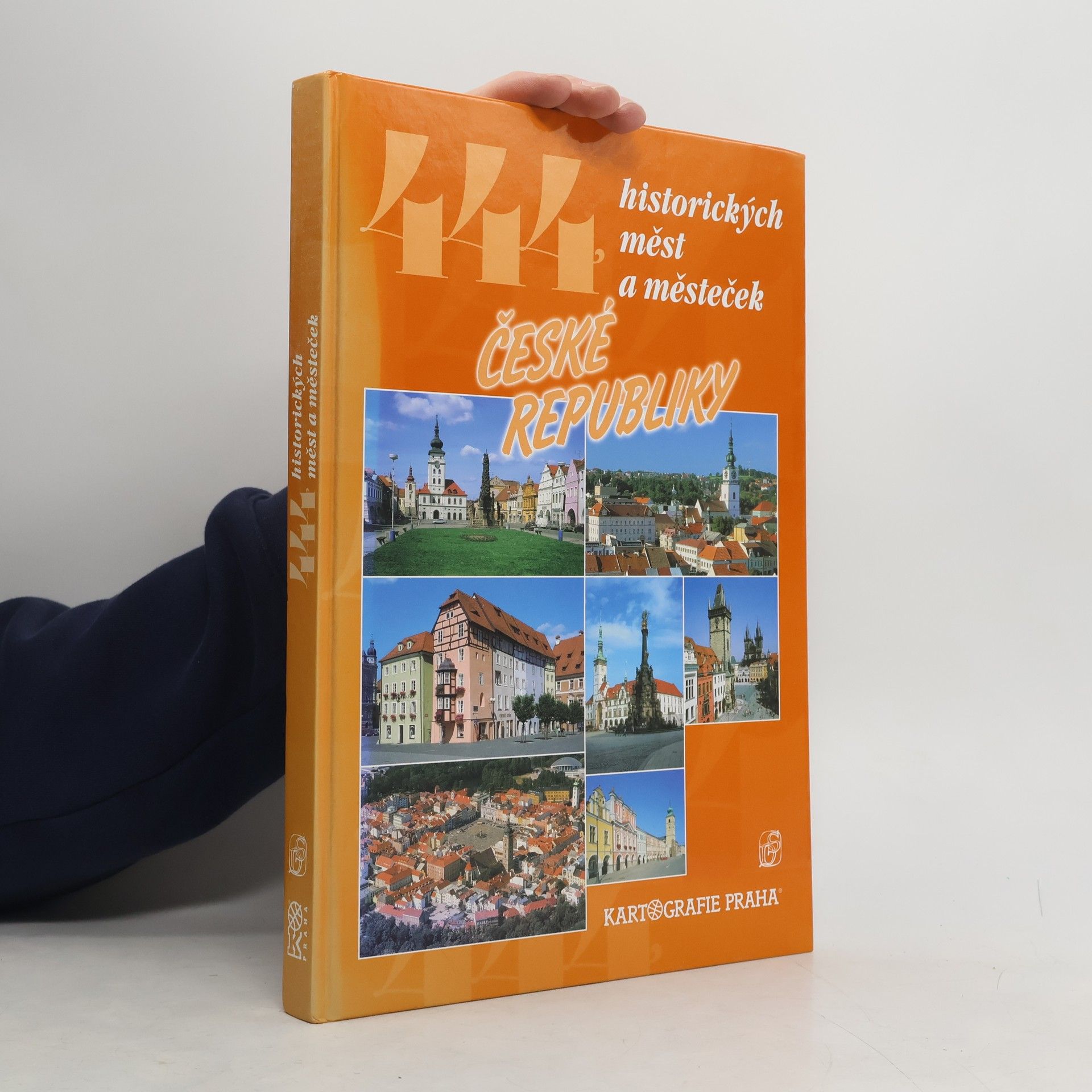 Petr David 444 historických měst a městeček České republiky