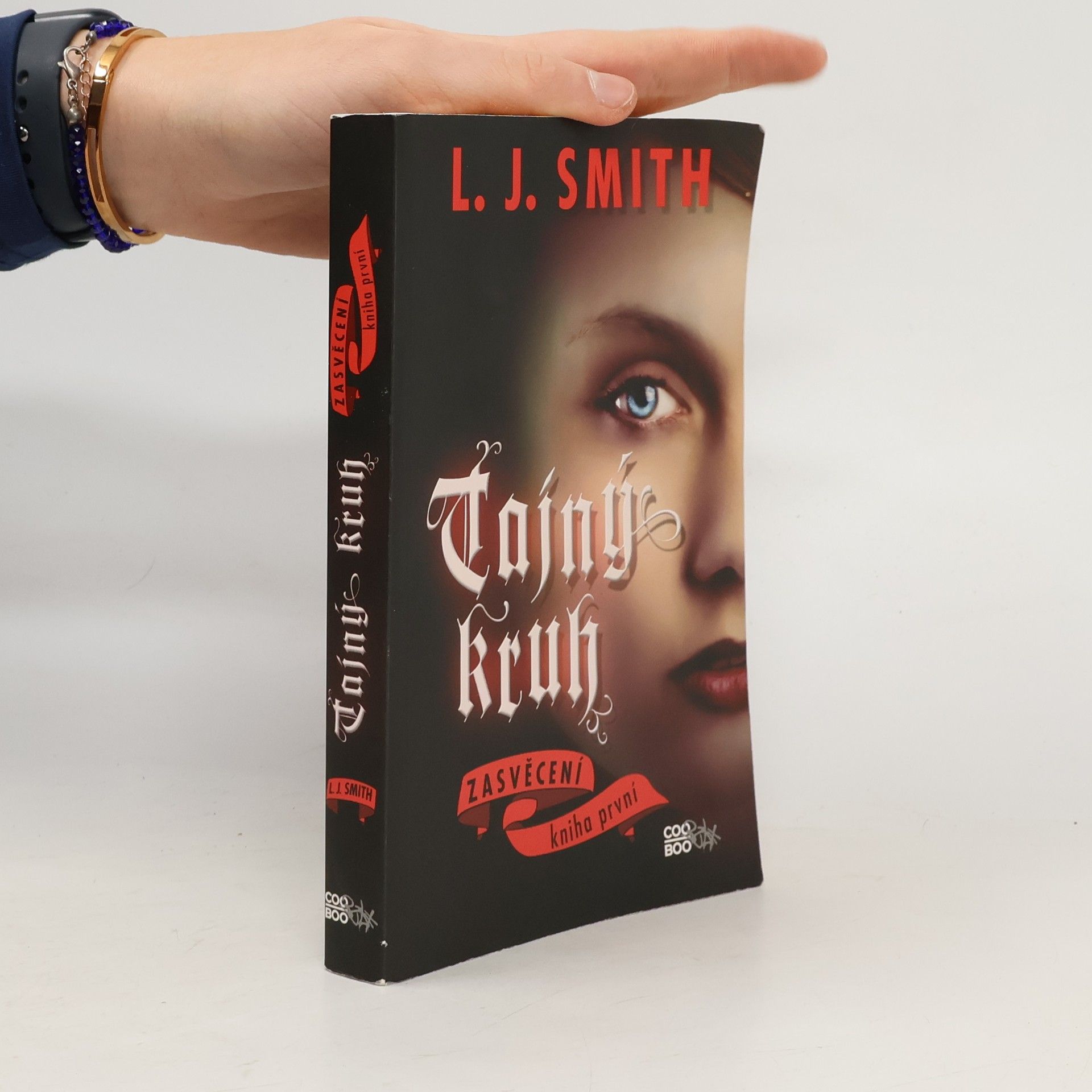 Lisa Jane Smith Tajný kruh. Zasvěcení