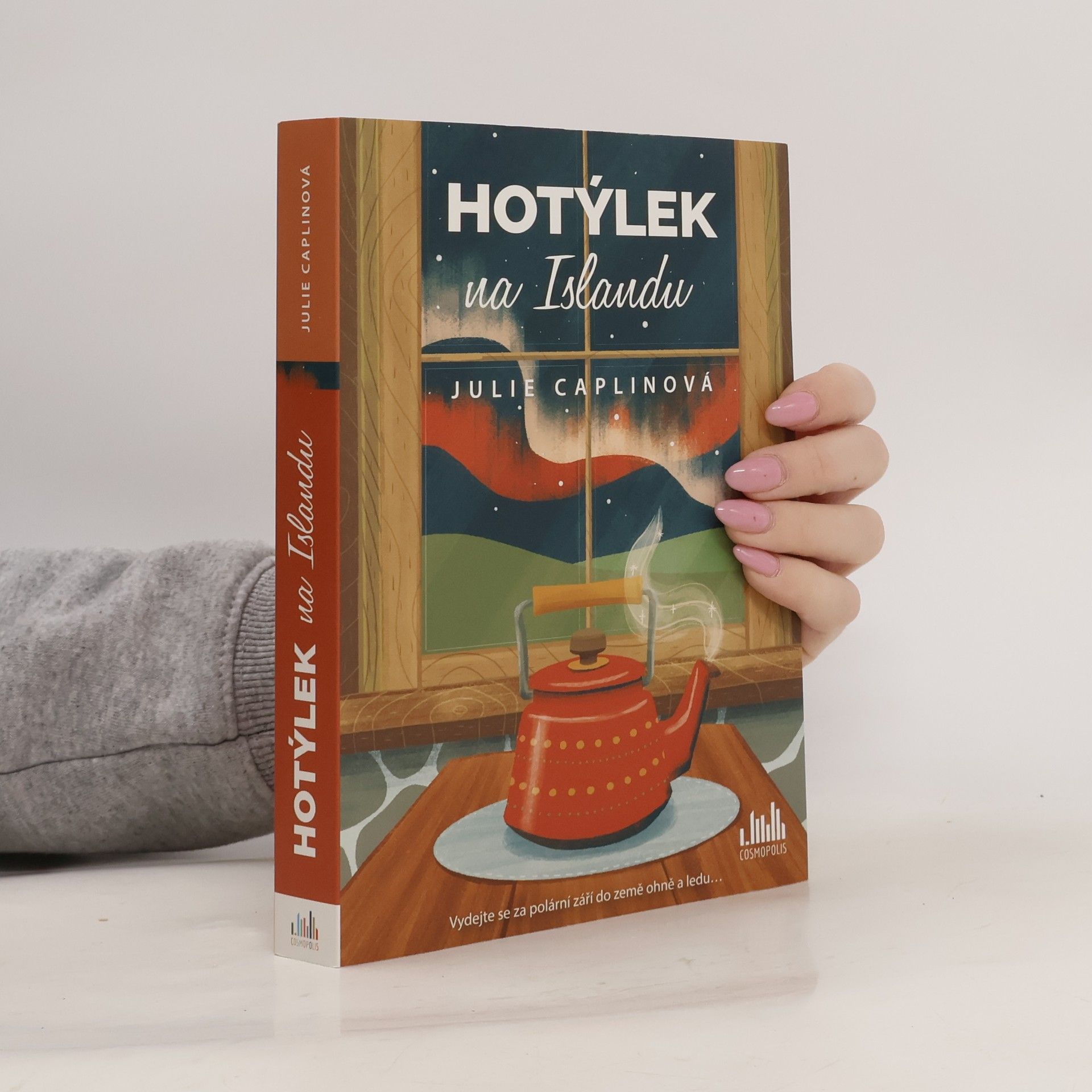 Julie Caplinová Hotýlek na Islandu