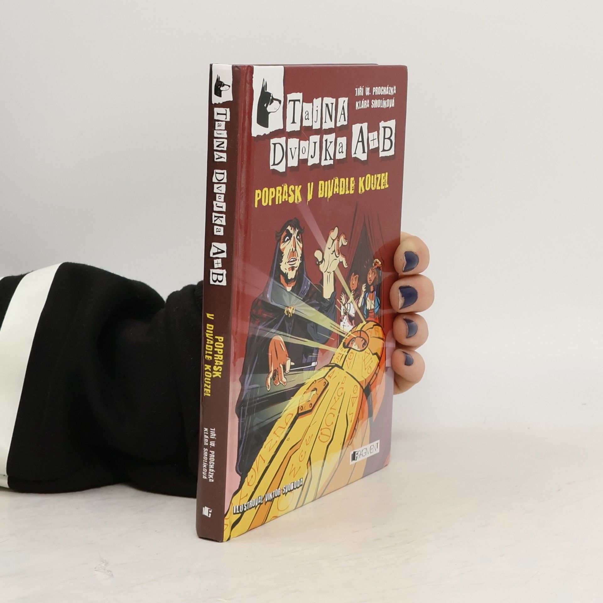 Poprask v divadle kouzel