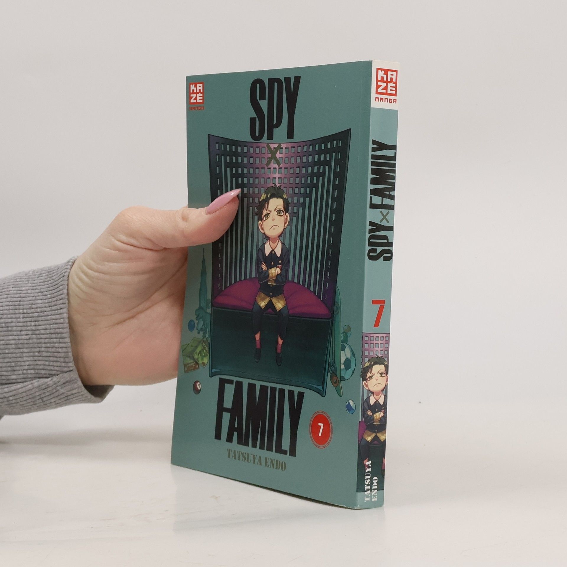 Spy x Family. Band 7