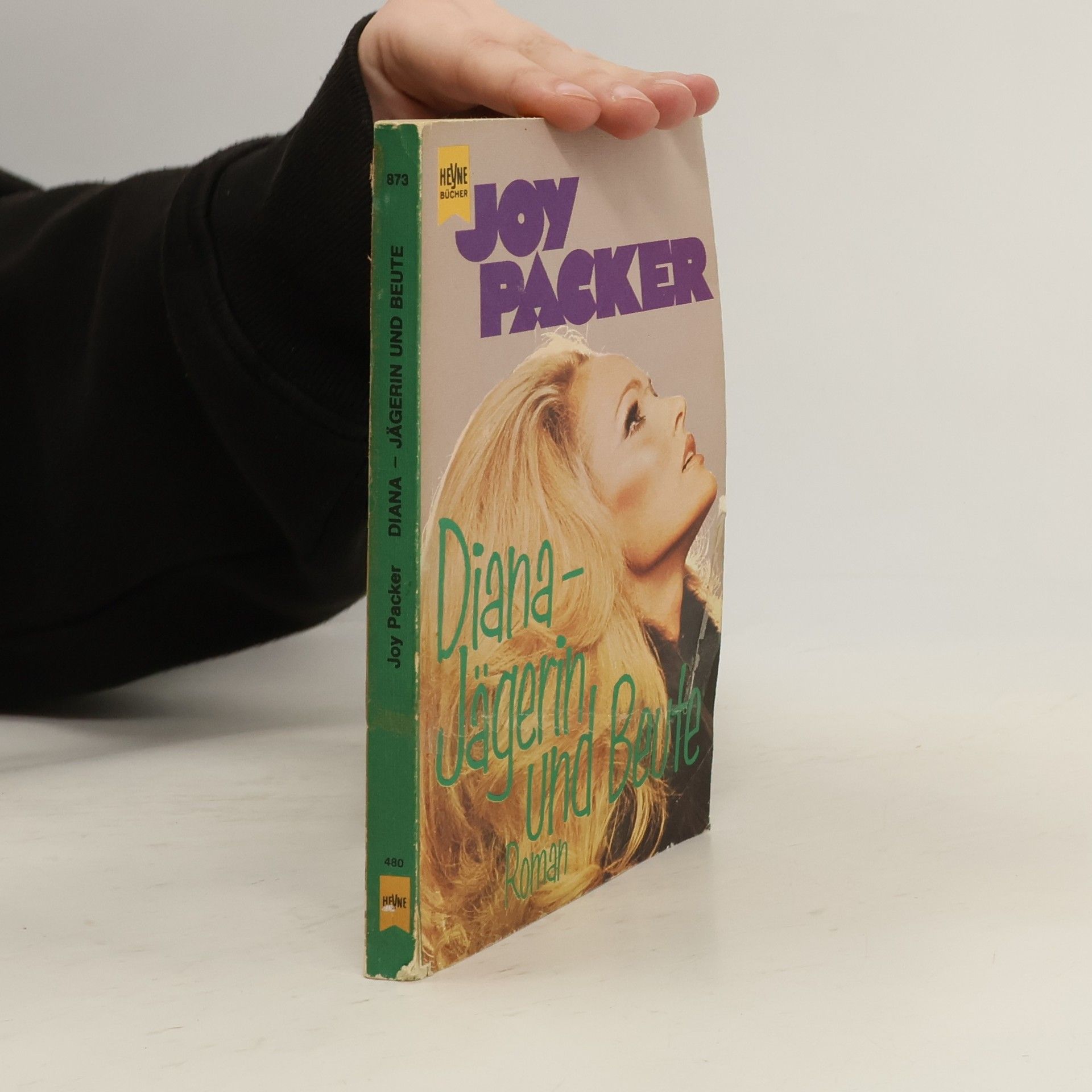 Diana Jägerin und Beute