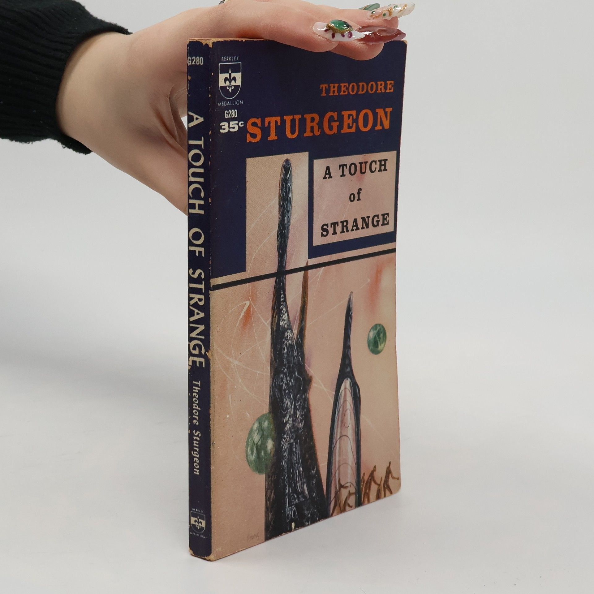 Theodore Sturgeon A Touch of Strange