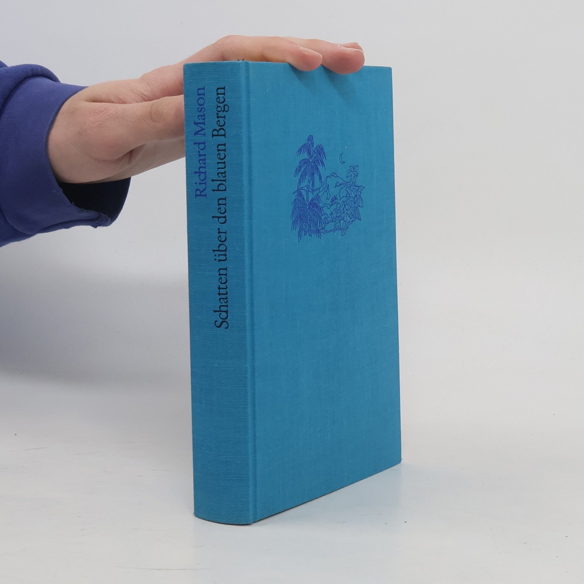 Shatten über den blauen Bogen