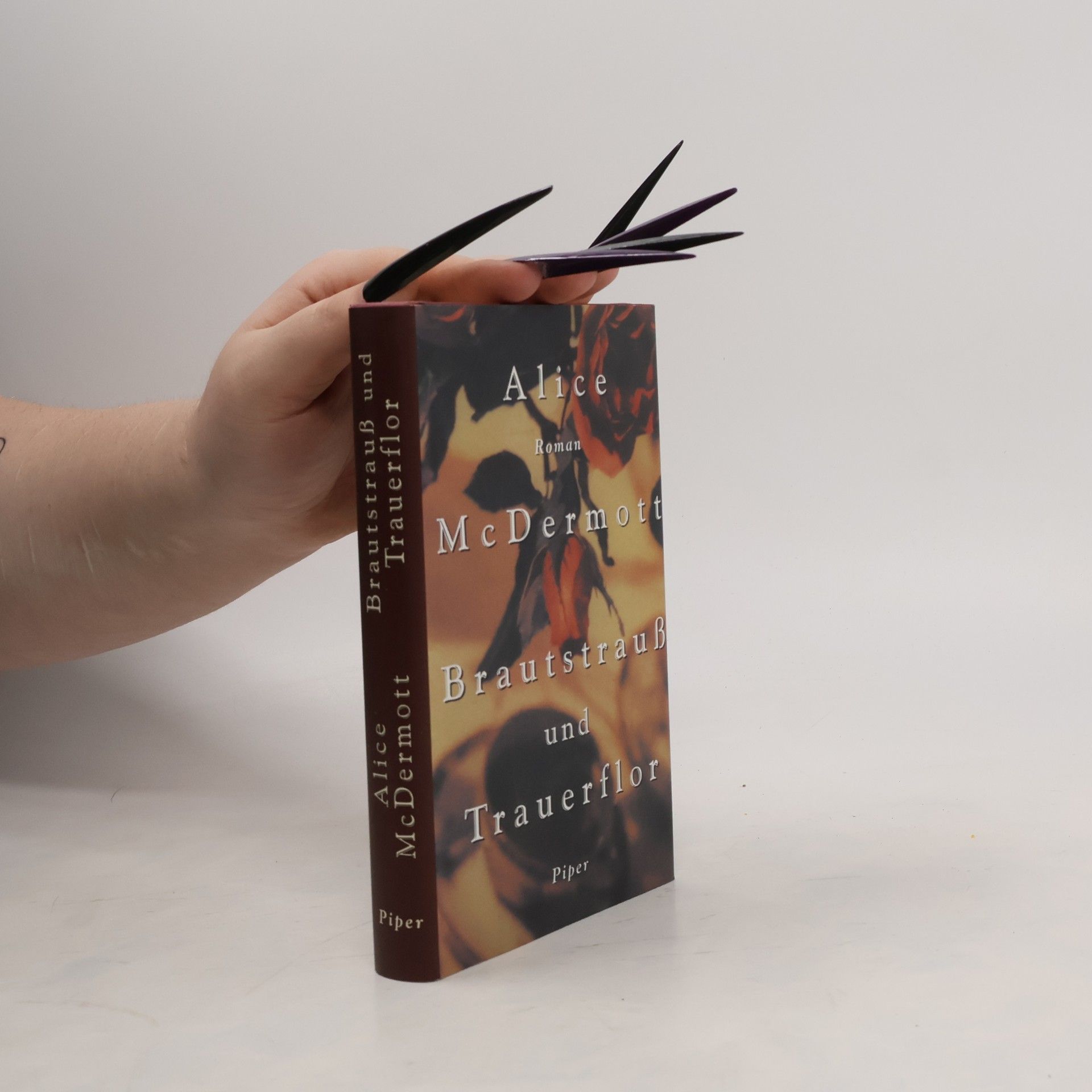 Brautstrauss und Trauerflor