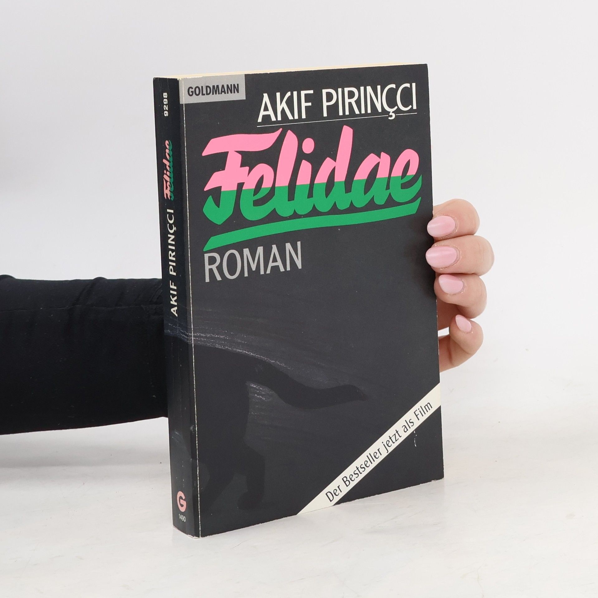 Akif Pirinçci Felidae