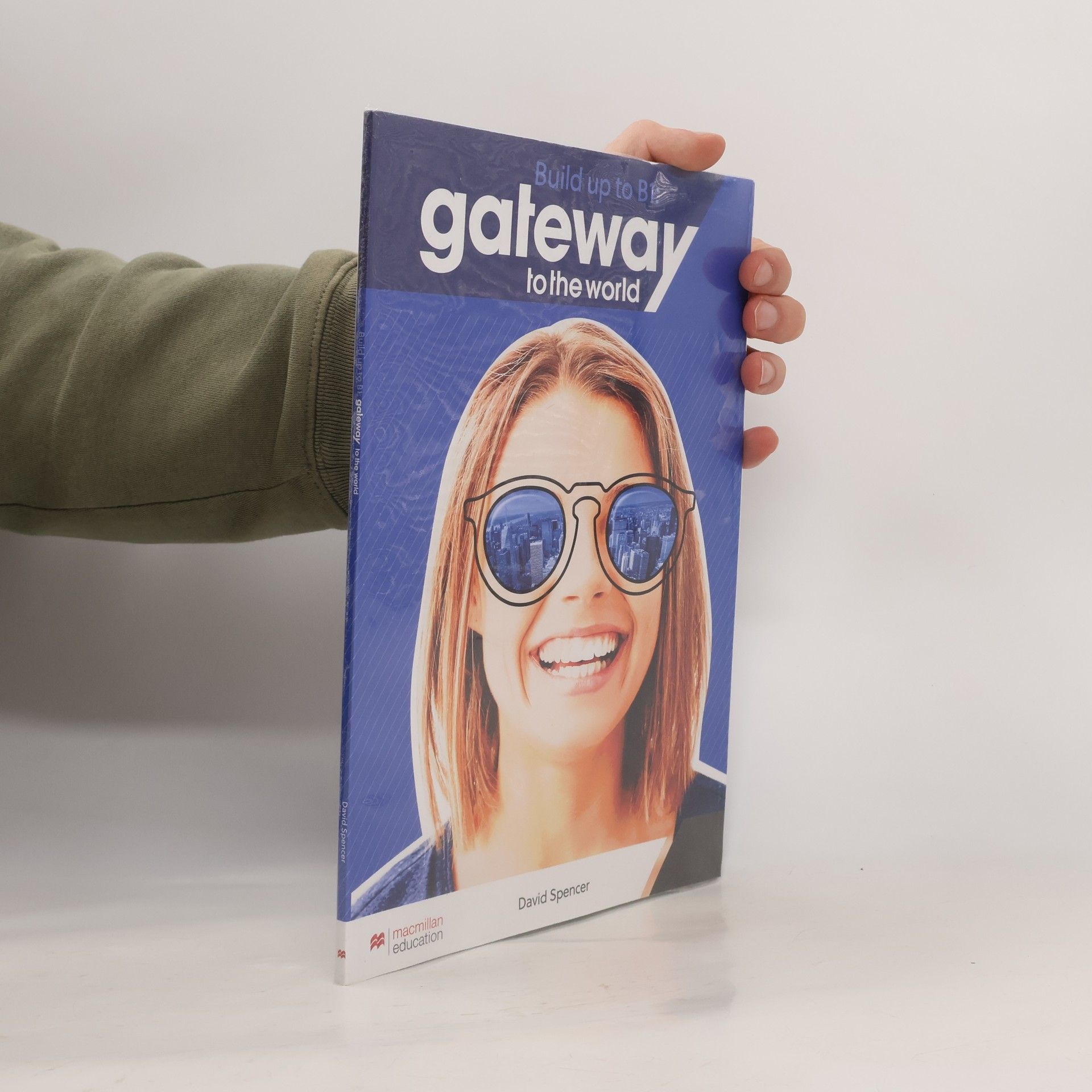 Build up to B1 Gateway to the World