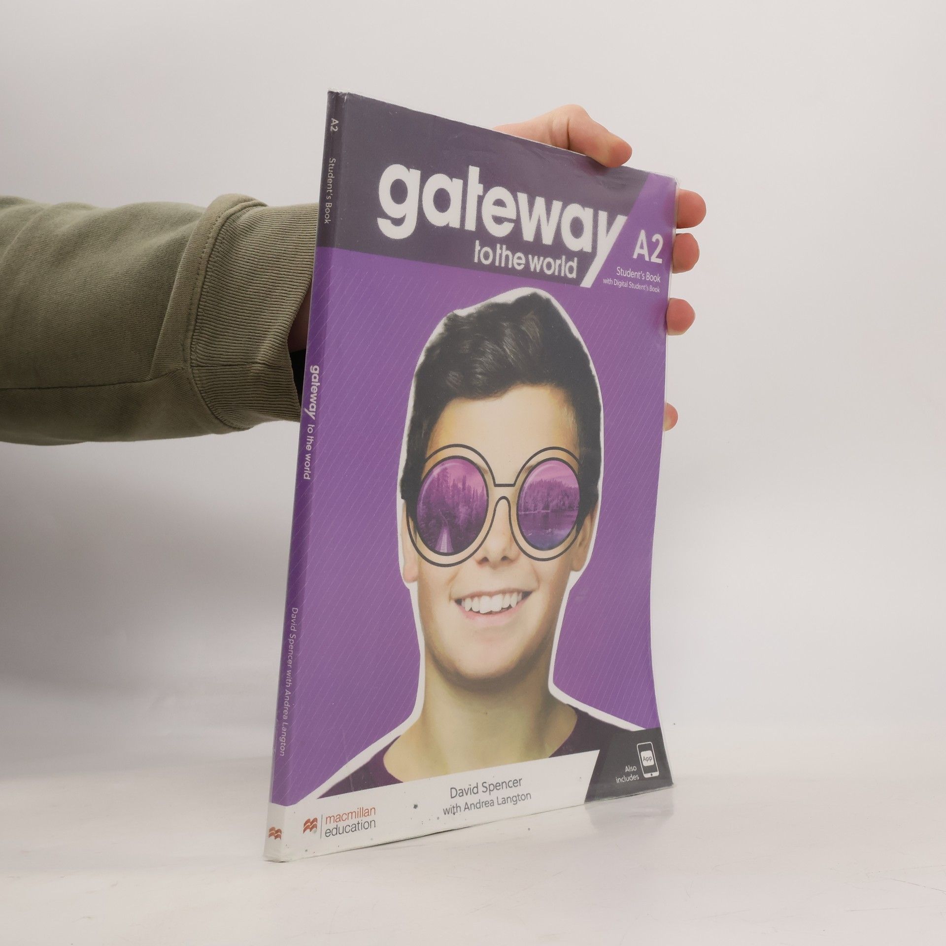 David Spencer Gateway to the World A2 Student's Book with Student's App and Digital Student's Book