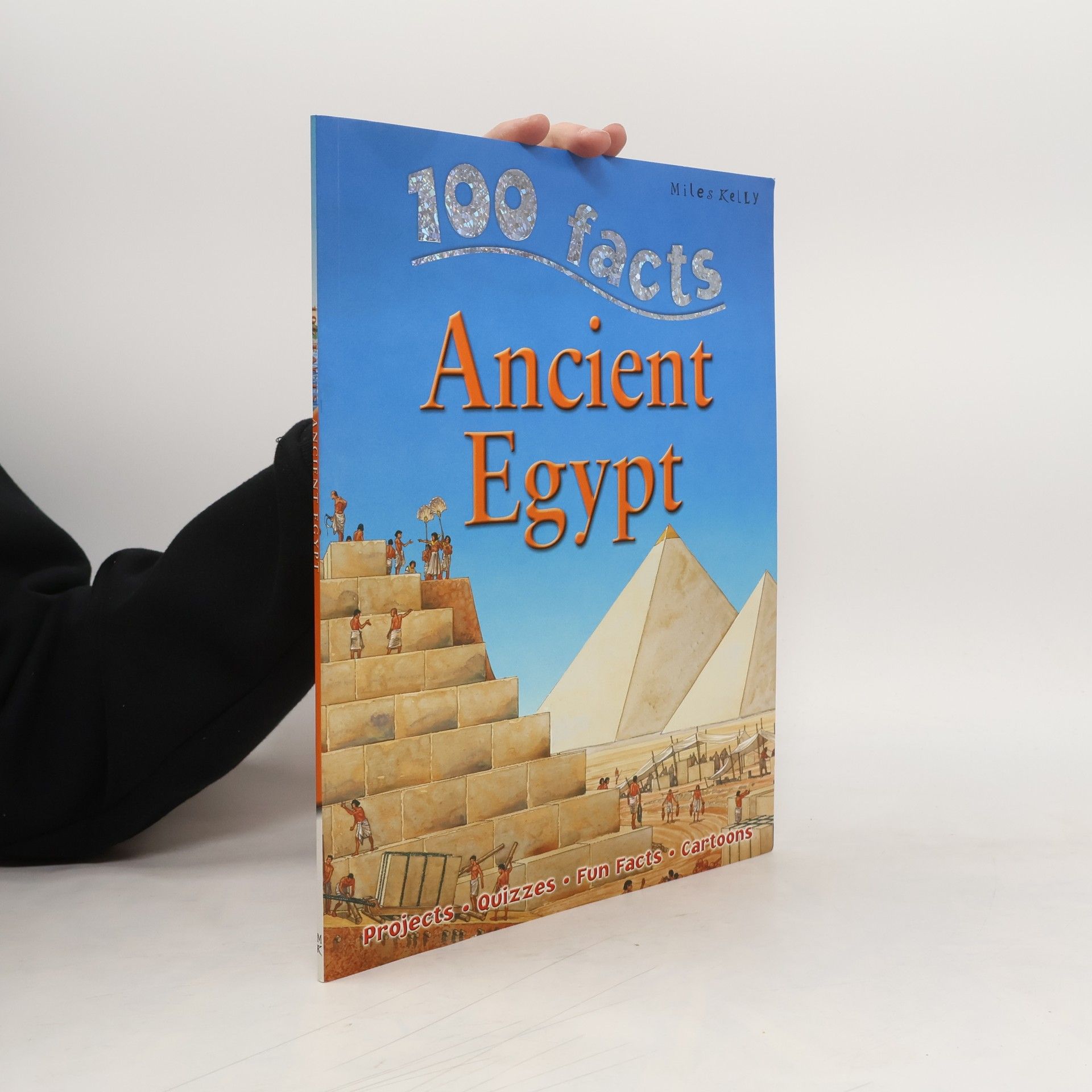 Jane Walker 100 Facts on Ancient Egypt