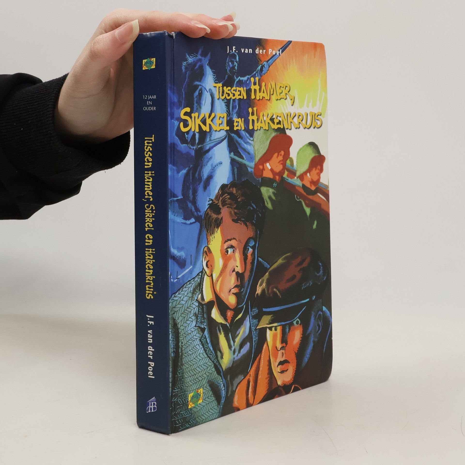 Tussen hamer, sikkel en hakenkruis