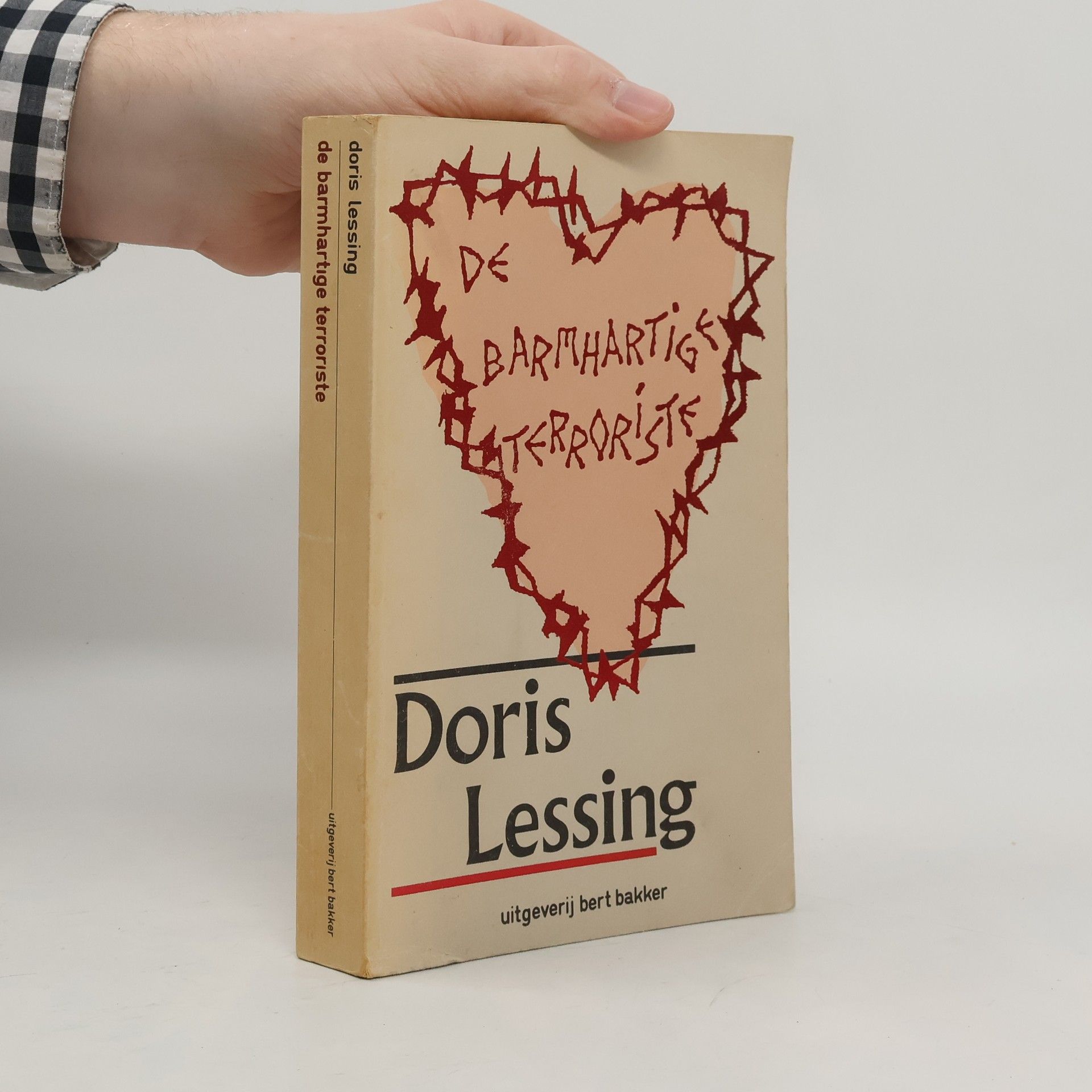 Doris May Lessing Goedkope grijze edities: De barmhartige terroriste