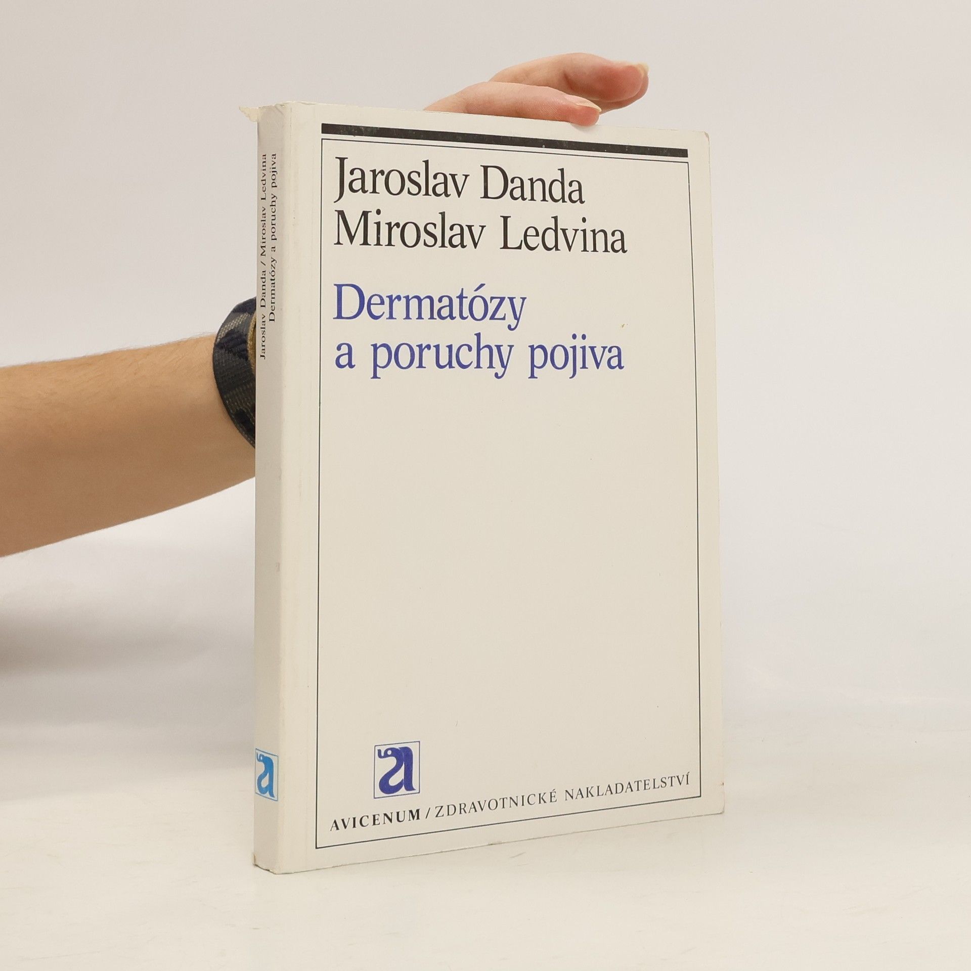 Dermatózy a poruchy pojiva