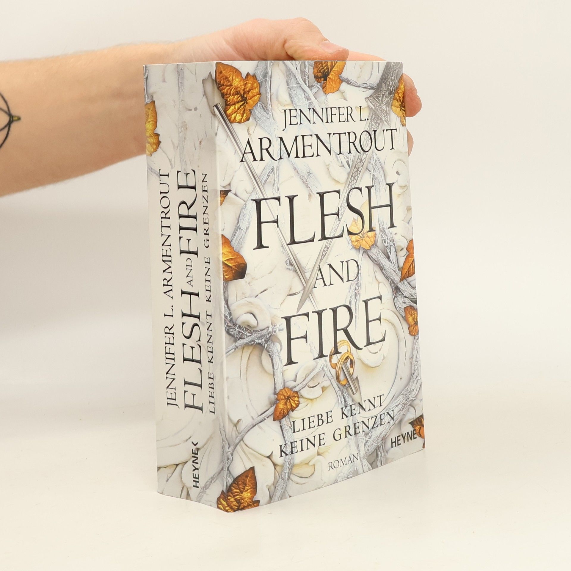 Jennifer Armentrout Flesh and Fire