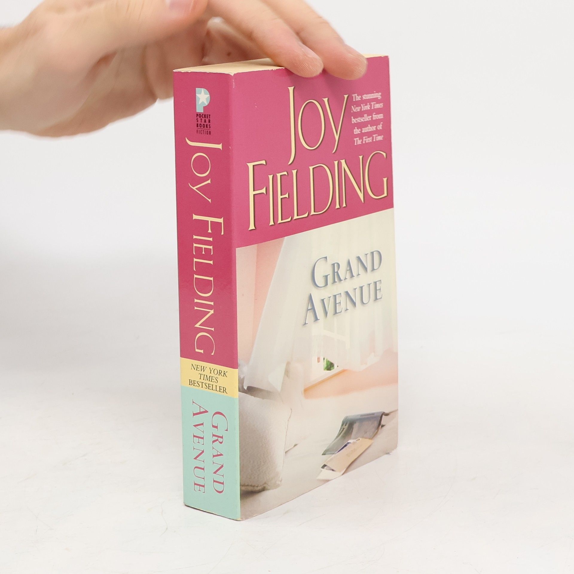 Joy Fielding Grand Avenue