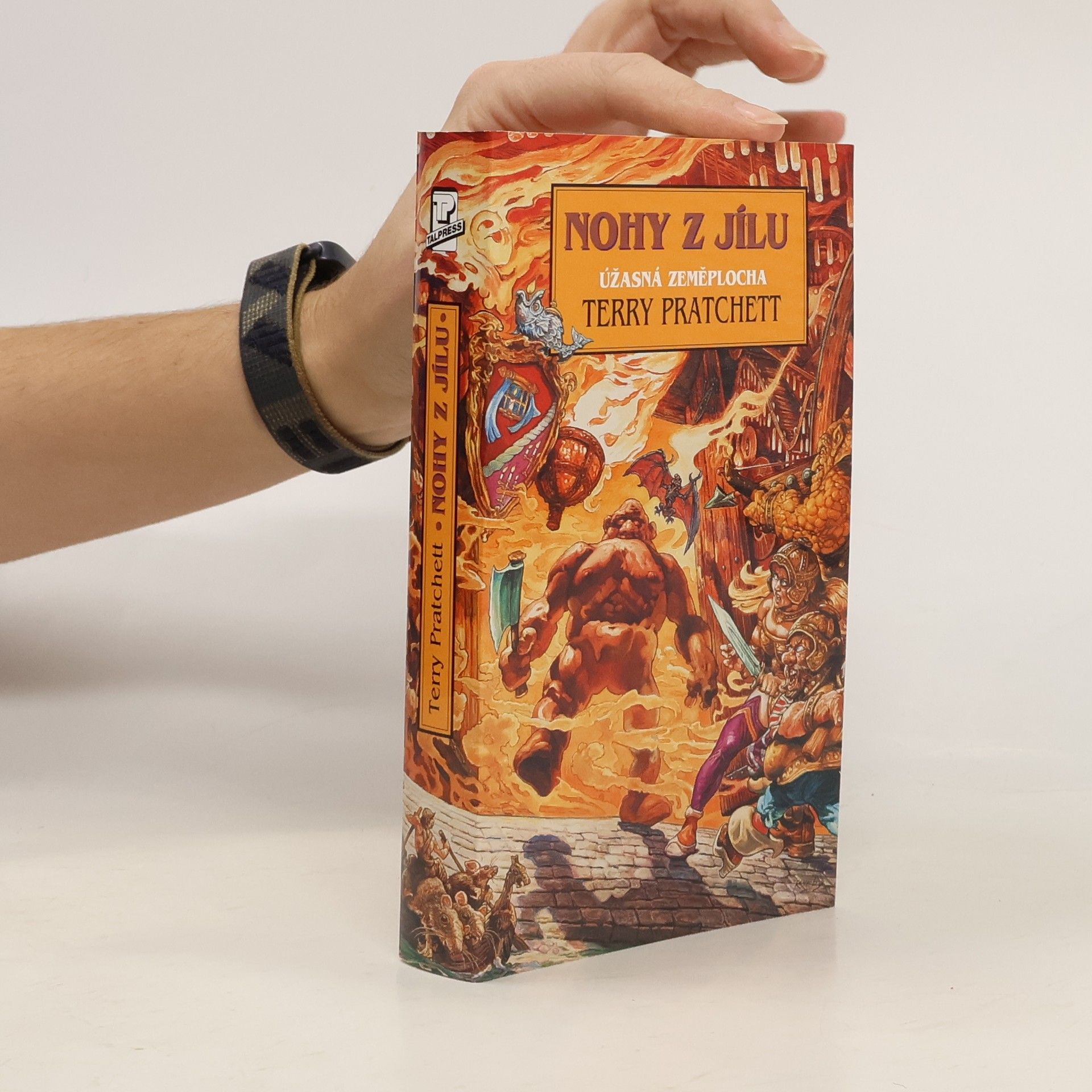 Terry Pratchett Nohy z jílu