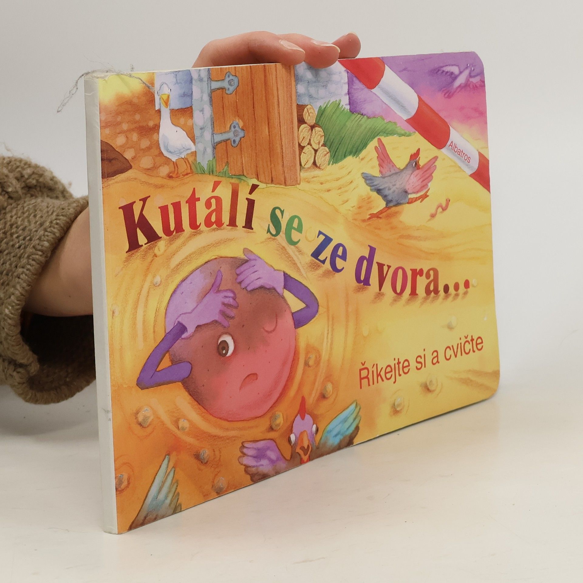 Darina Krygiel Kutálí se ze dvora...říkejte si a cvičte