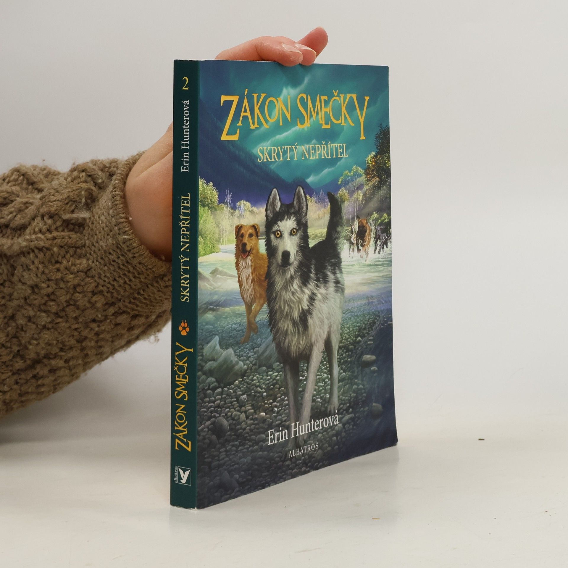 Erin Hunter Zákon smečky: Skrytý nepřítel