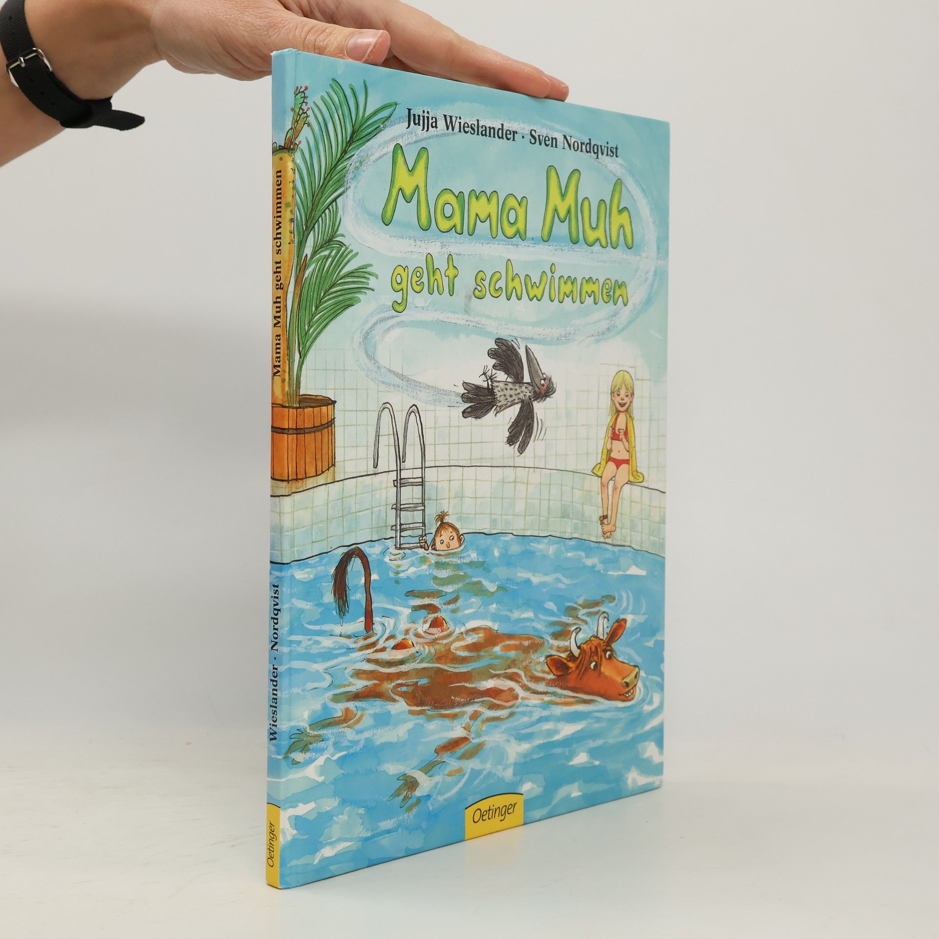 Mama Muh geht schwimmen