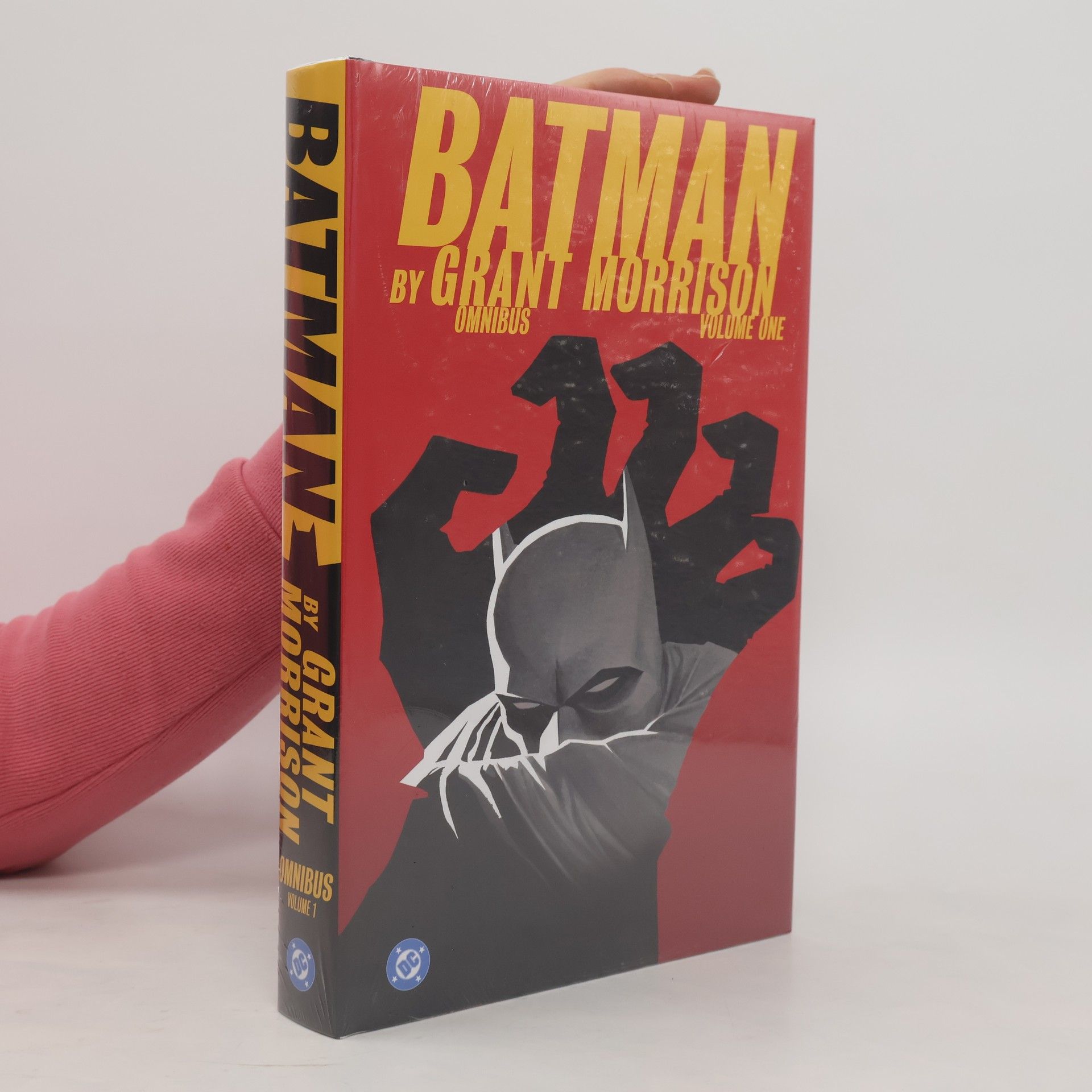 Grant Morrison Batman by Grant Morrison Omnibus Volume 1