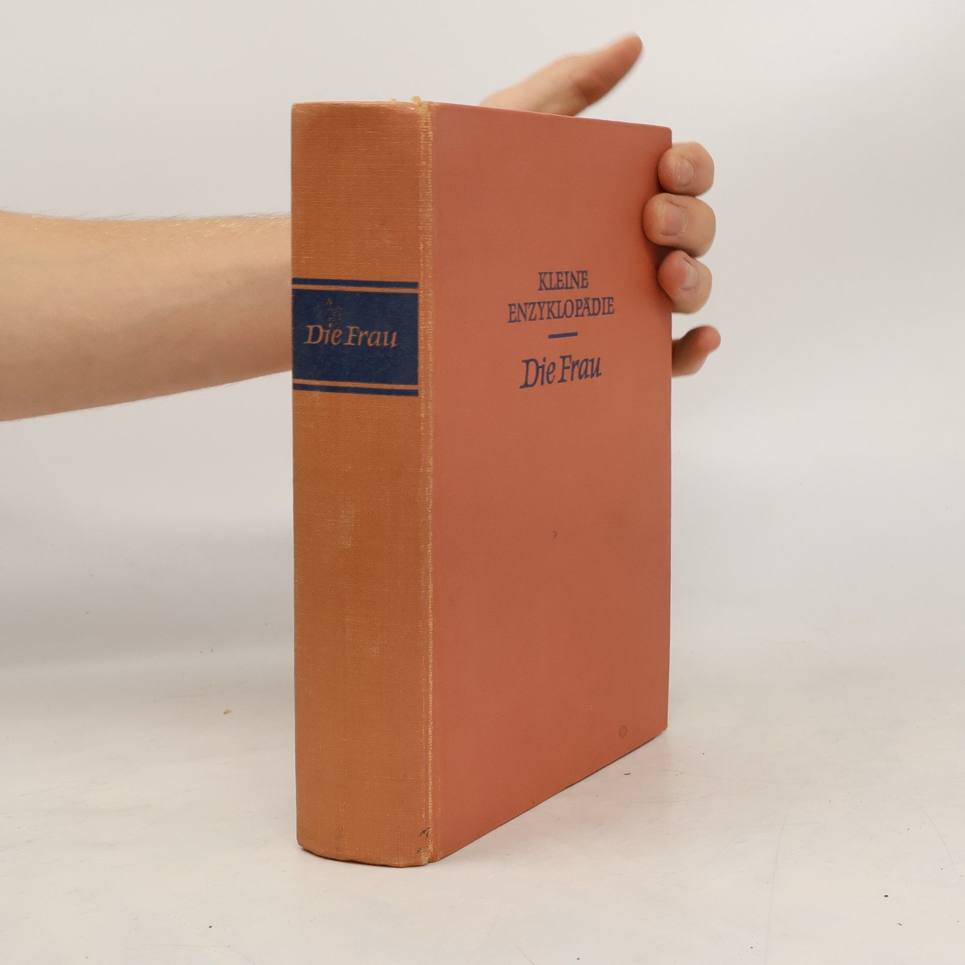 Autorenkollektiv Kleine Enzyklopädie. Die Frau