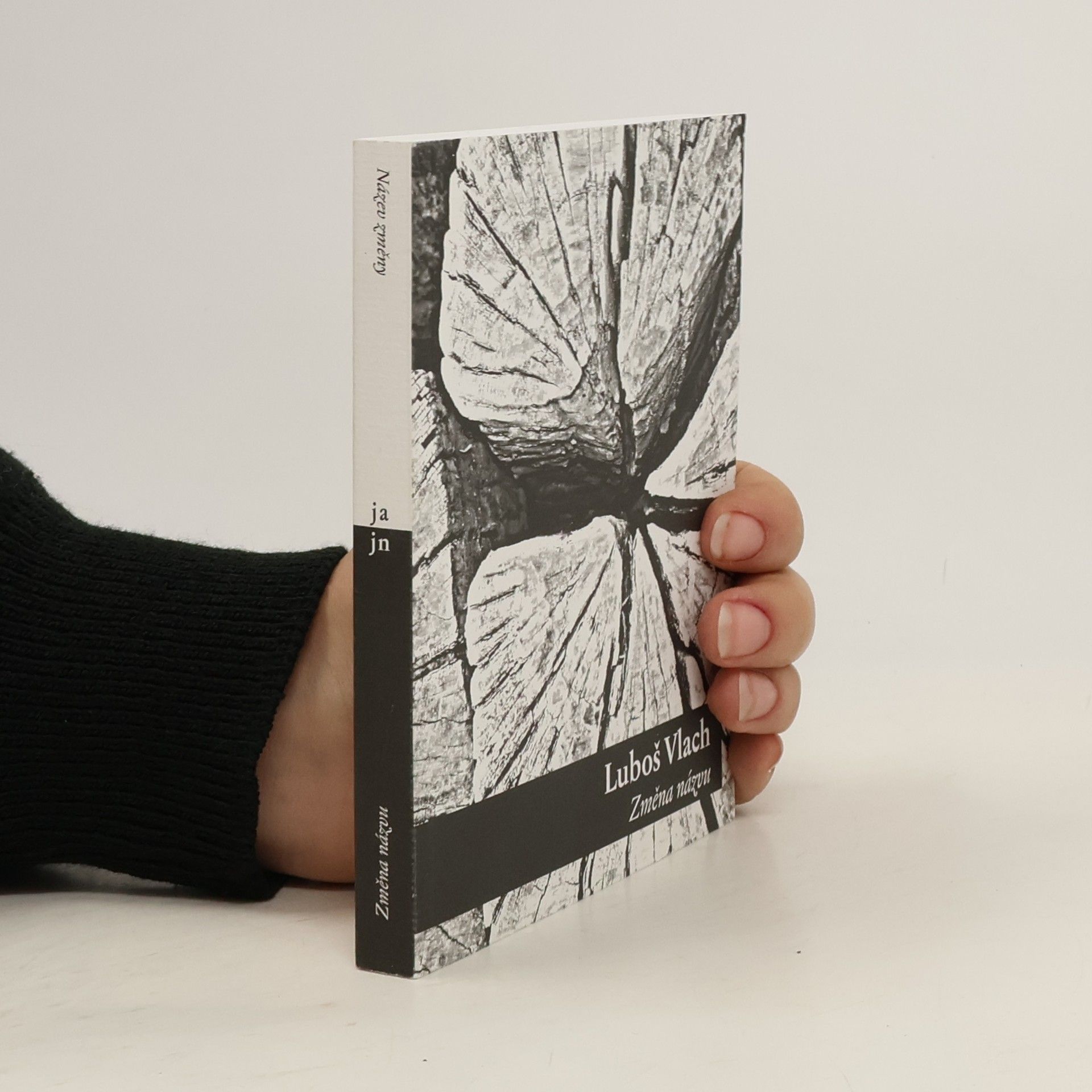 Změna názvu ; Název změny