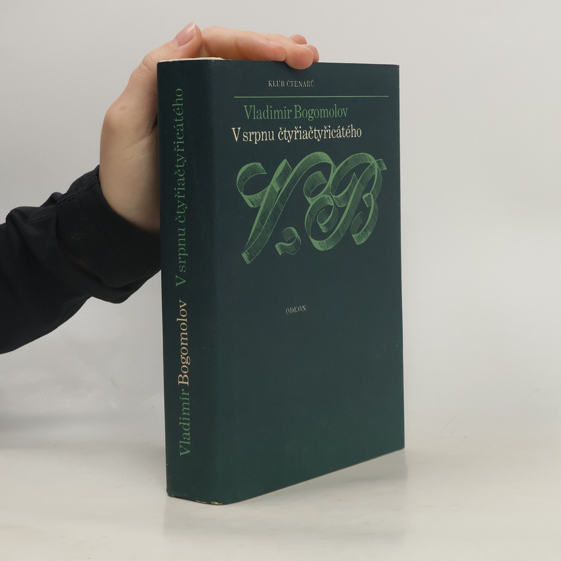 V srpnu čtyřiačtyřicátého