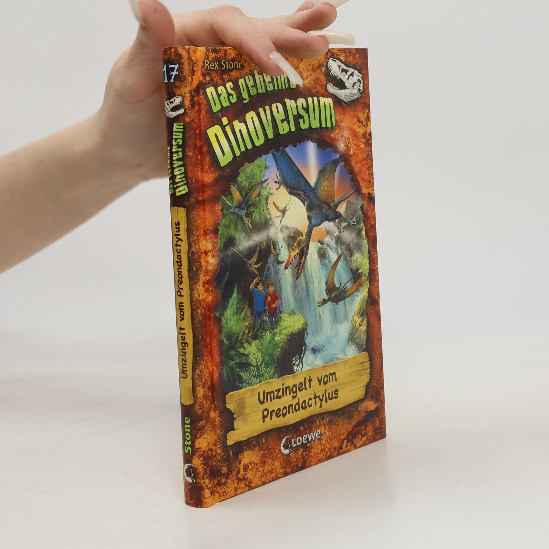 Hayley Daze Umzingelt vom Preondactylus