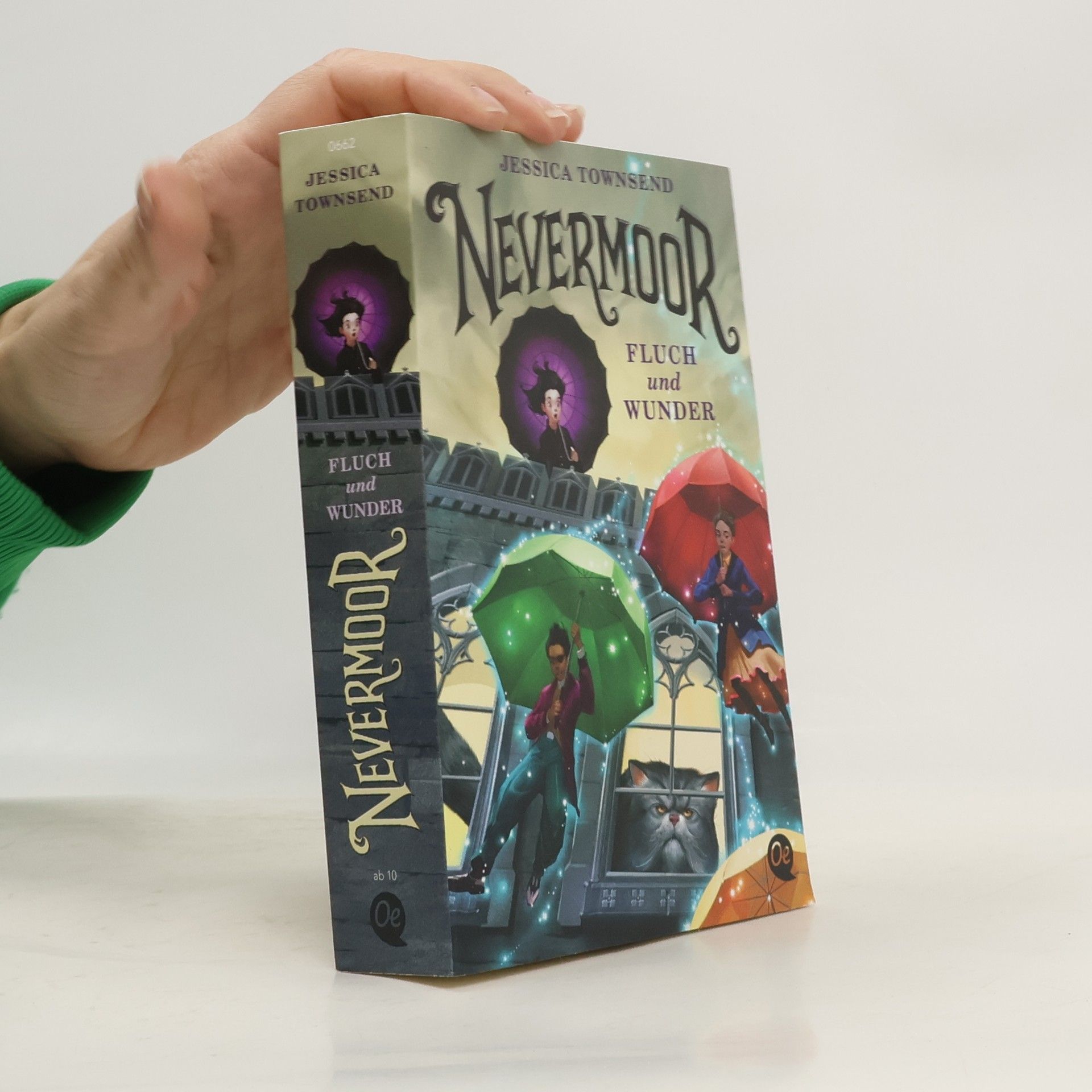 Nevermoor 1
