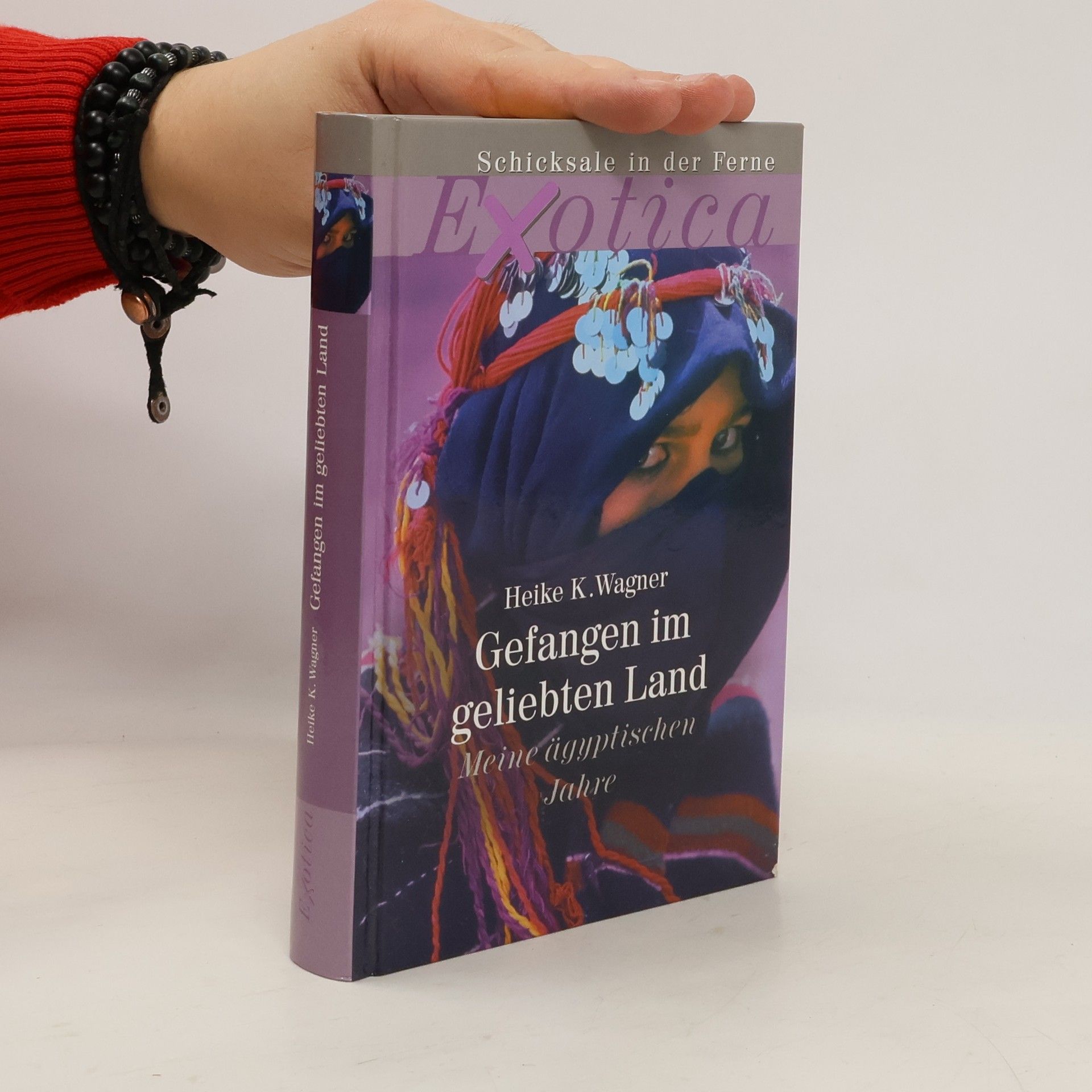 Heike K. Wagner Gefangen im geliebten Land