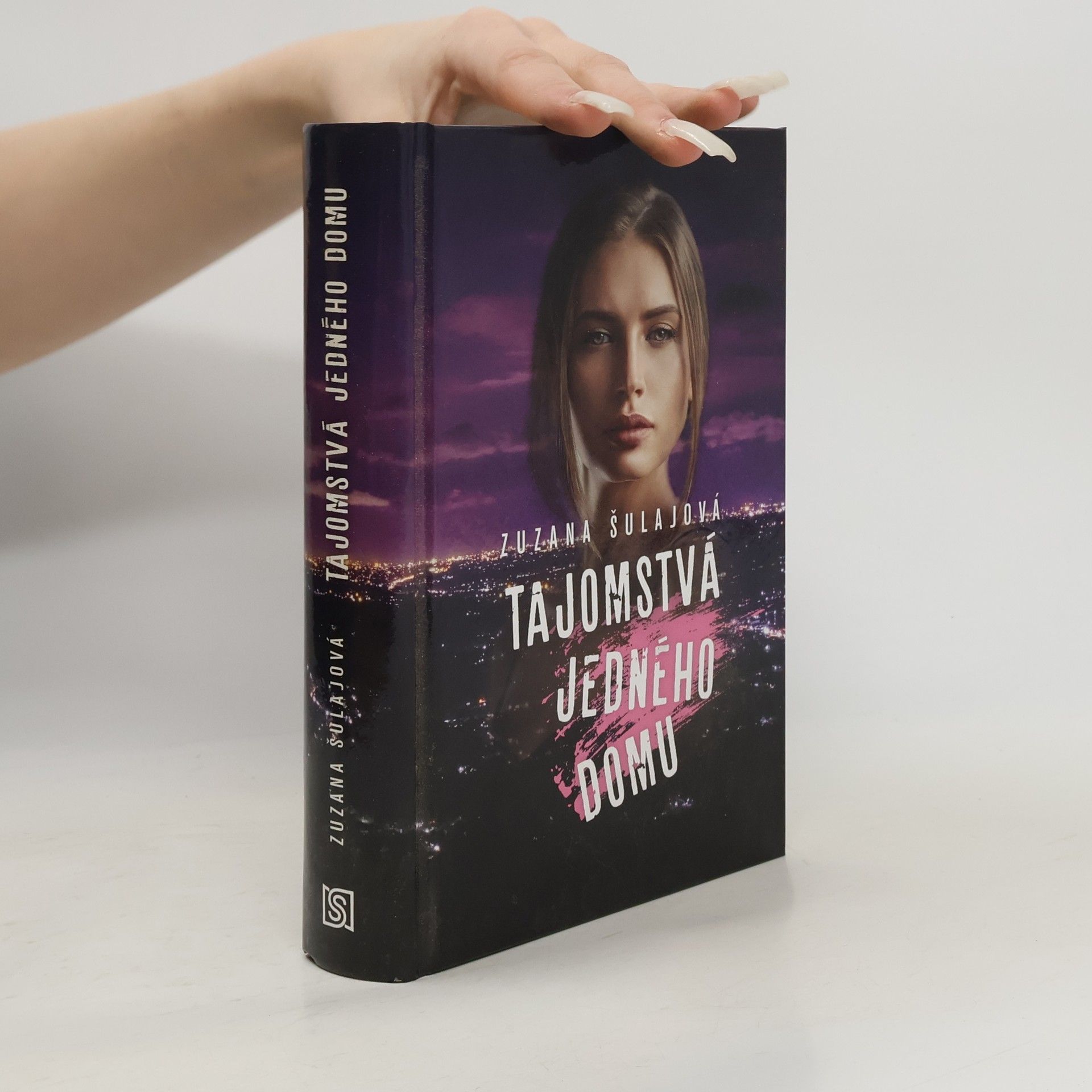 Zuzana Šulajová Tajomstvá jedného domu