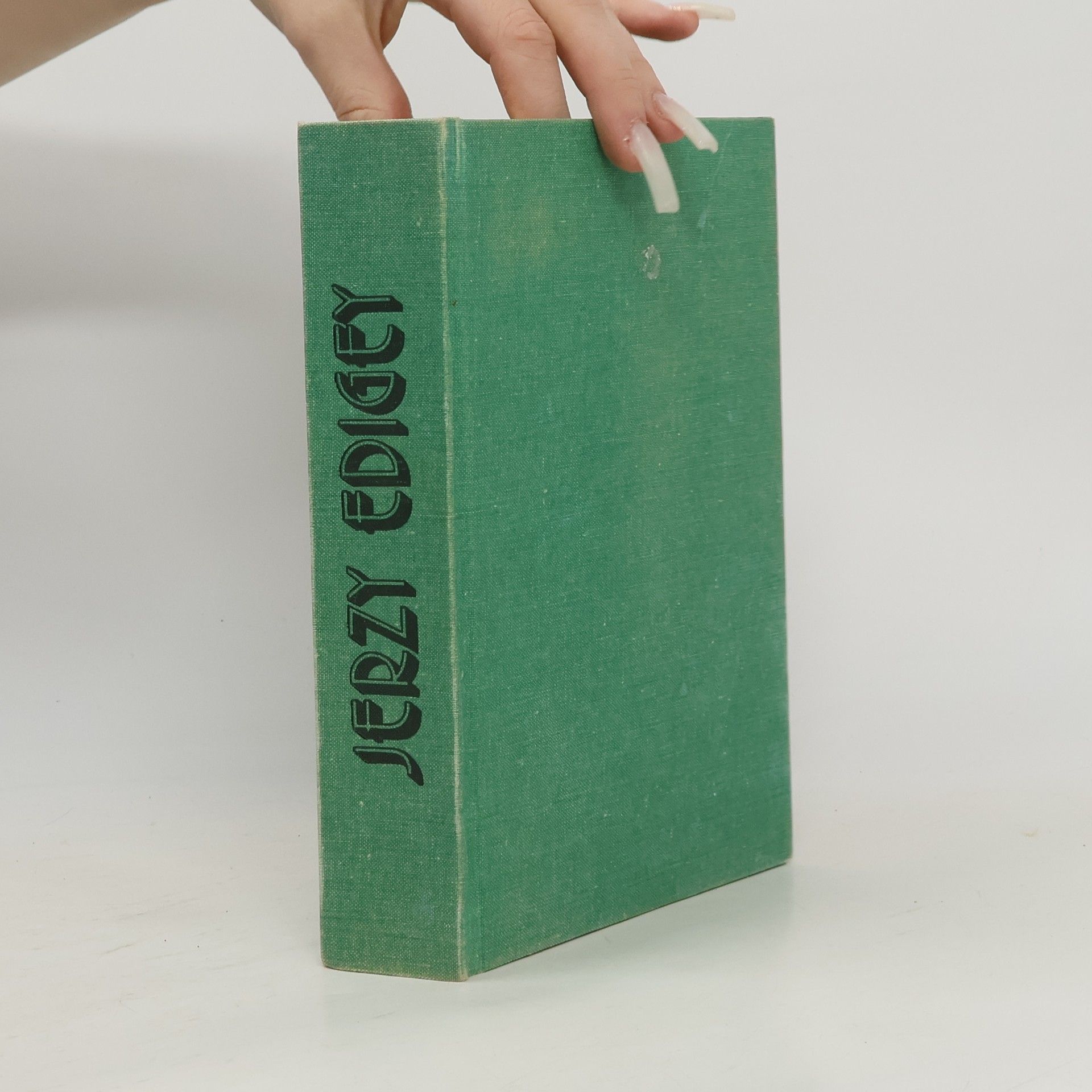 Jerzy Edigey Pohár čistej vody. Najhorší je pondelok. Belasý zafír. Samovrahov závet