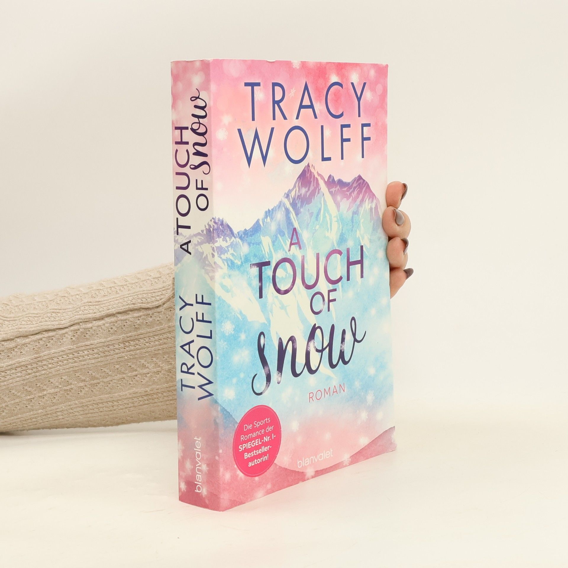 Tracy Wolff A Touch of Snow