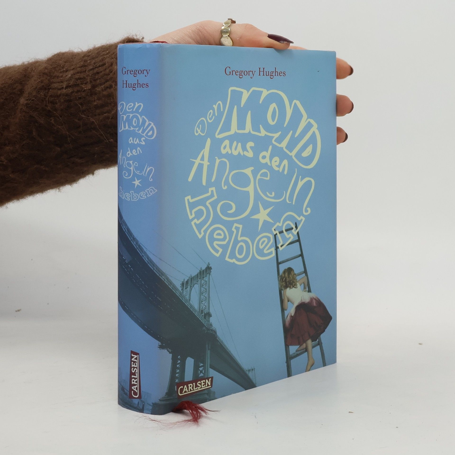 Gregory Hughes Den Mond aus den Angeln heben