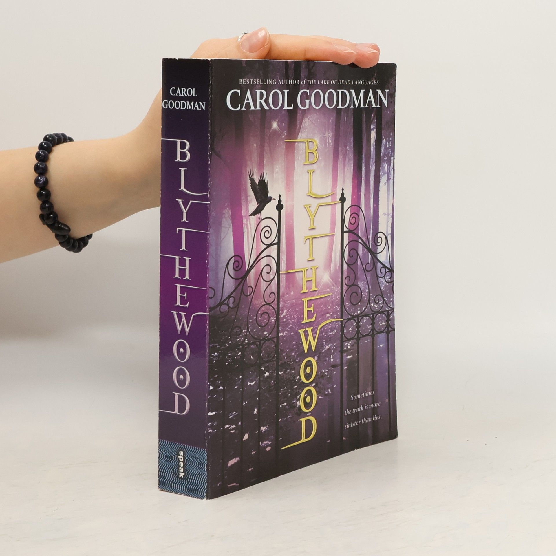 Lee Carroll A Blythewood Novel: Blythewood