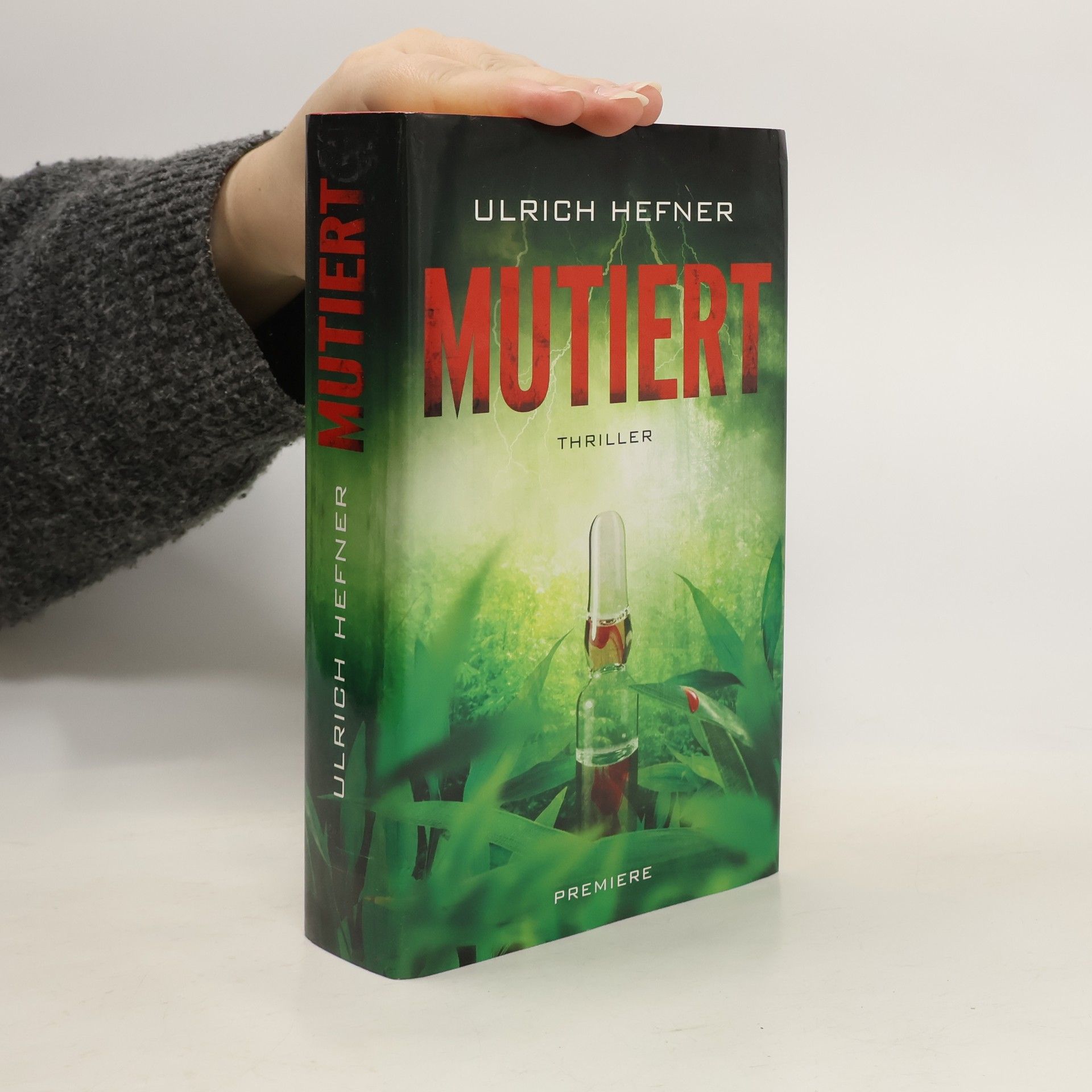 Ulrich Hefner Mutiert