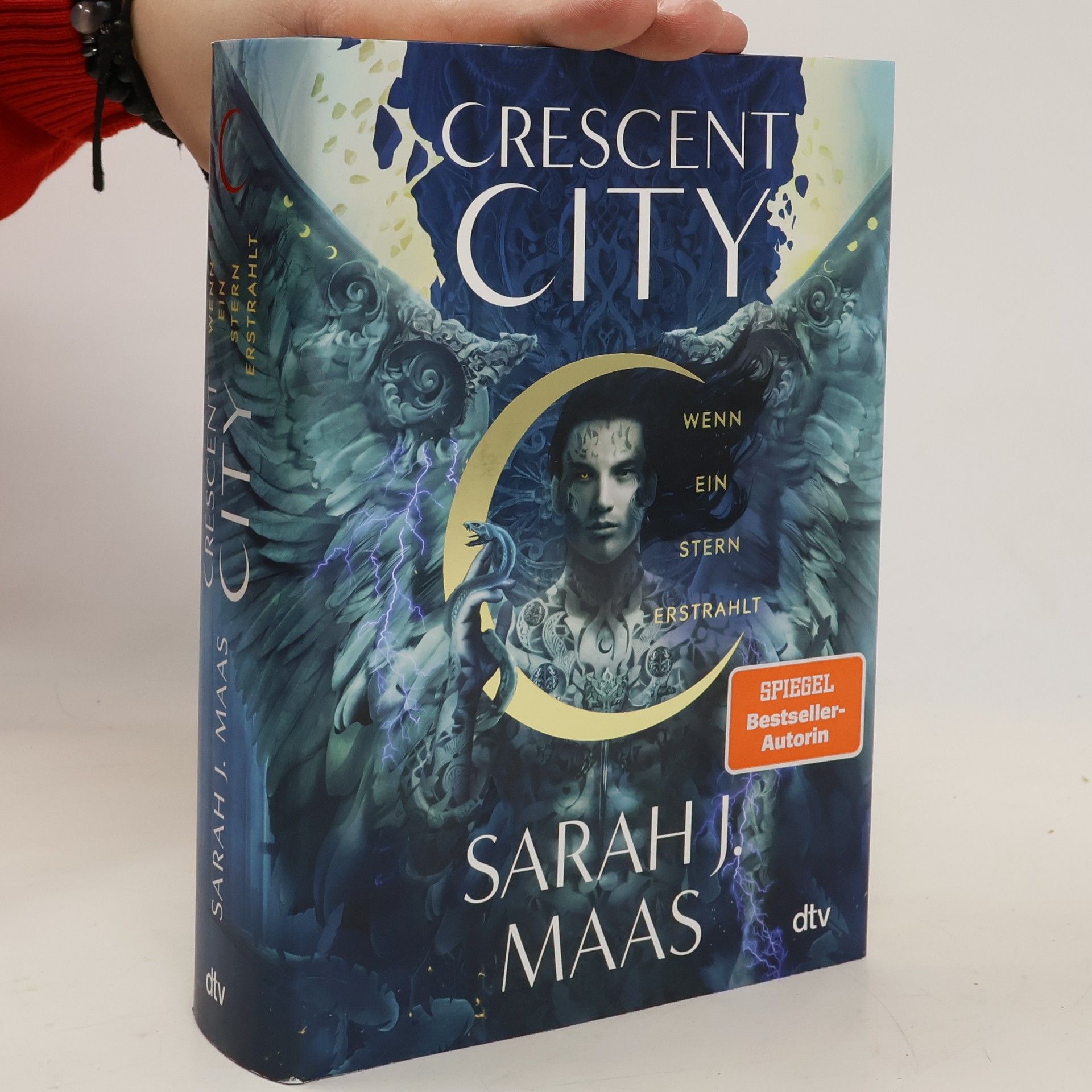 Crescent City 2 - Wenn ein Stern erstrahlt