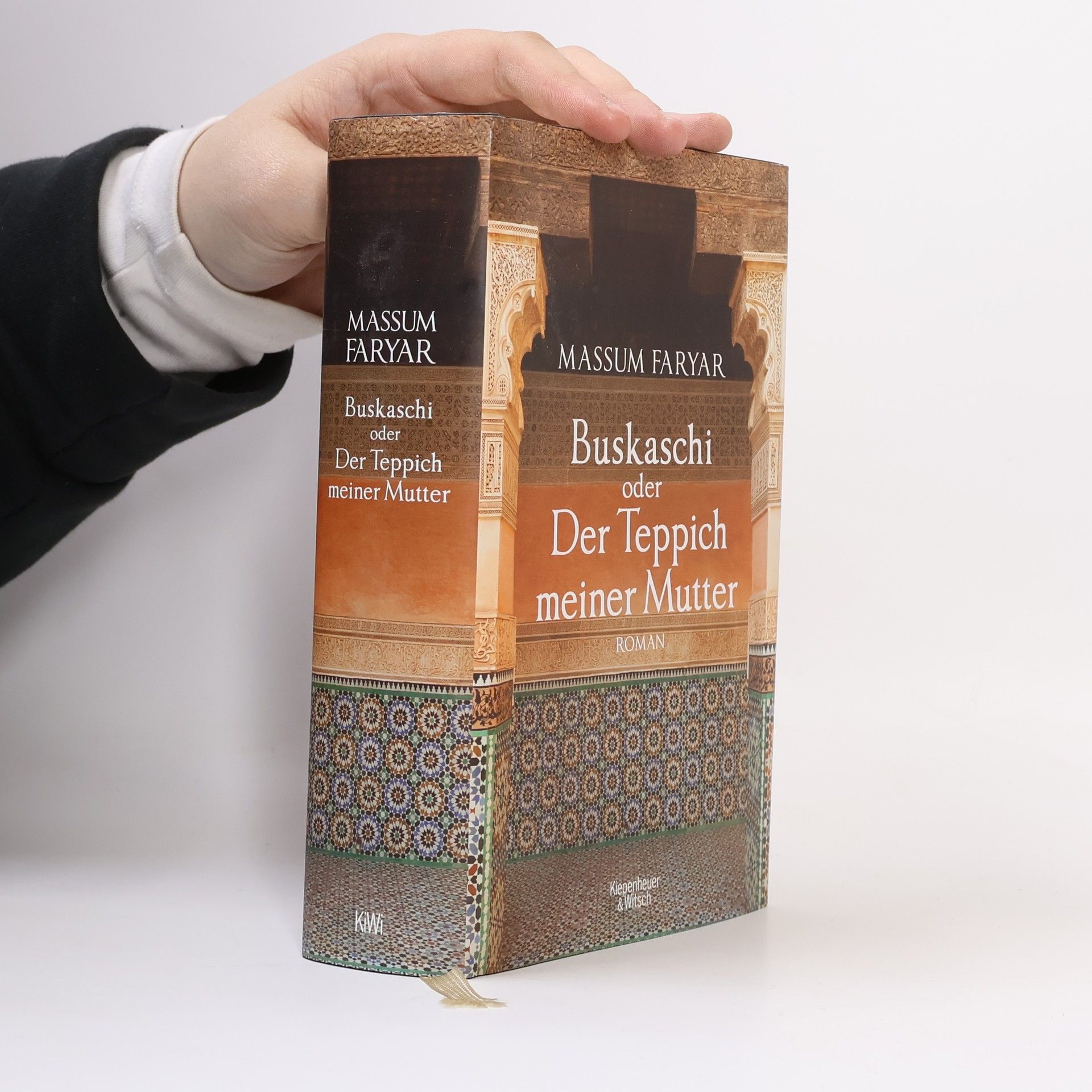 Massum Faryar Buskaschi oder der Teppich meiner Mutter