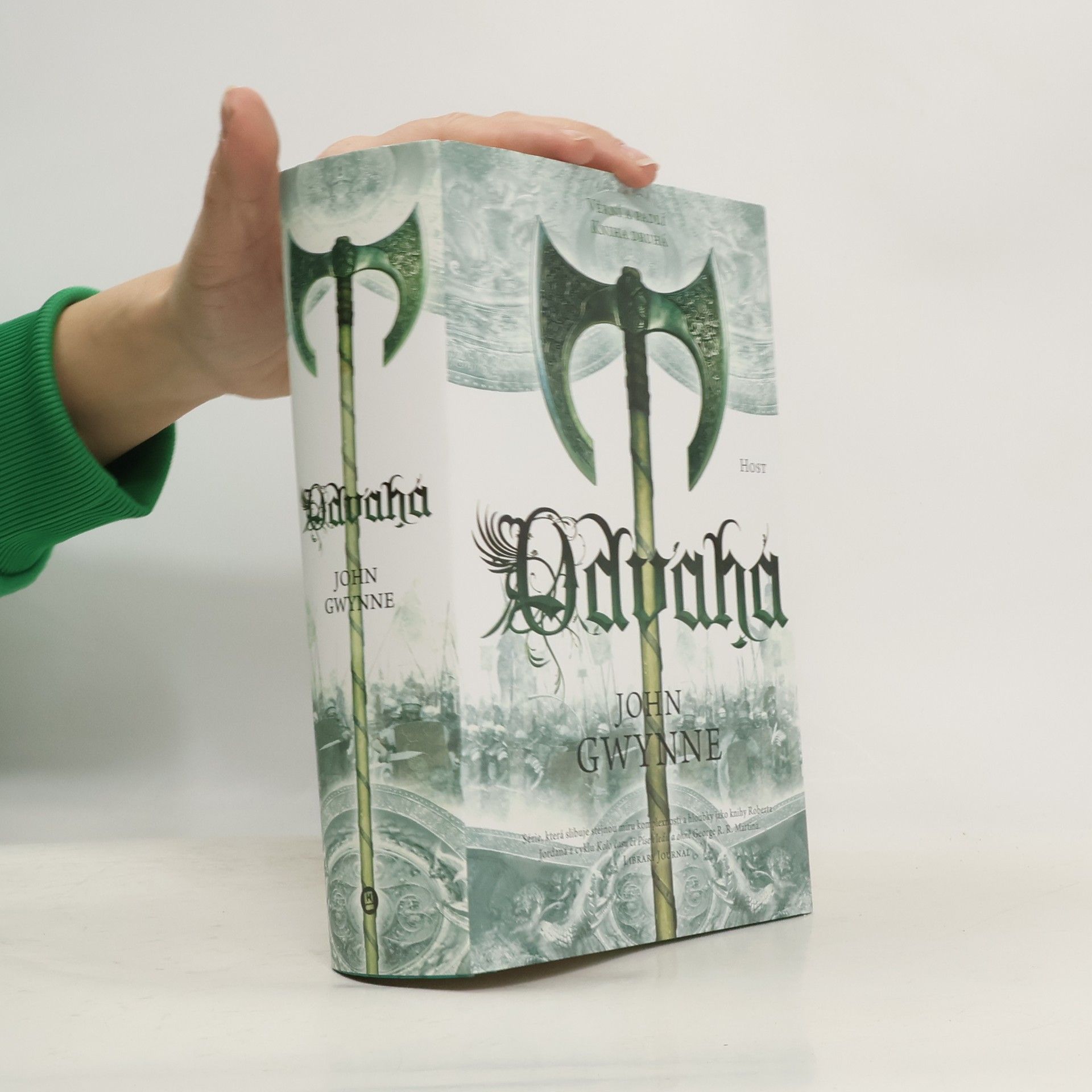 Pavel Černovský Věrní a padlí. Kniha druhá. Odvaha