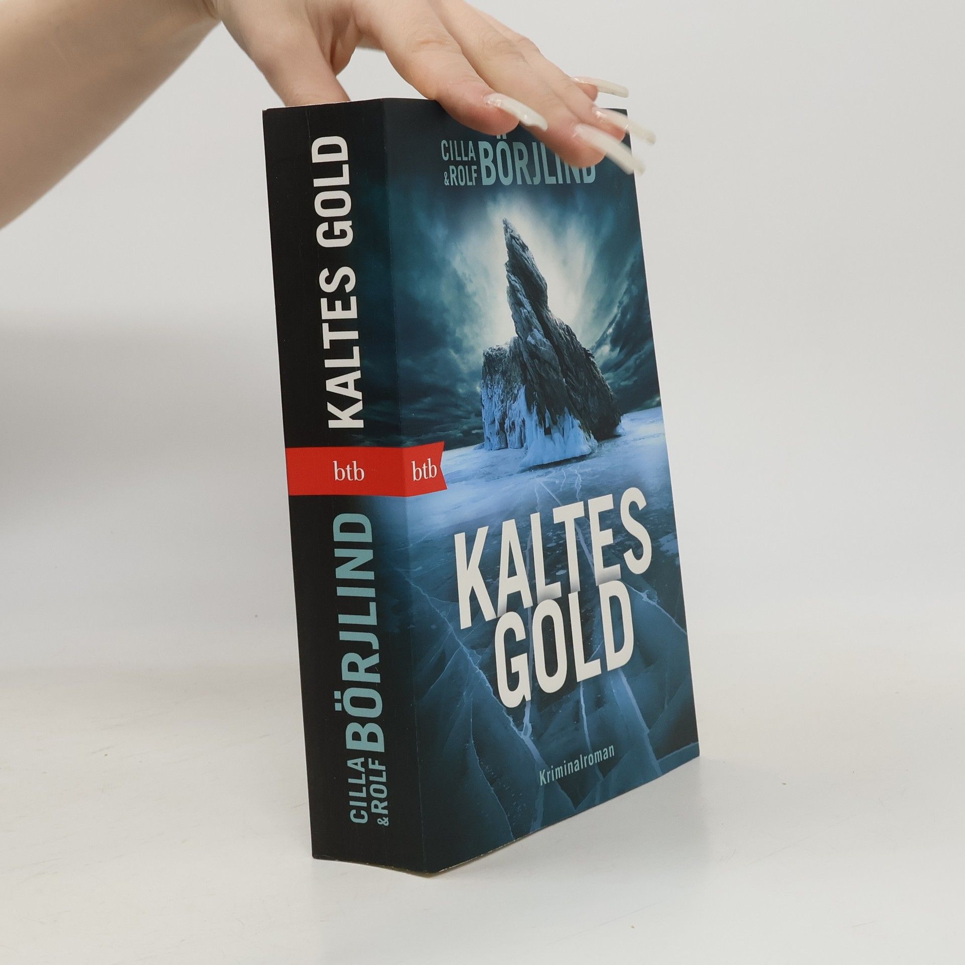Cilla Börjlind Kaltes Gold