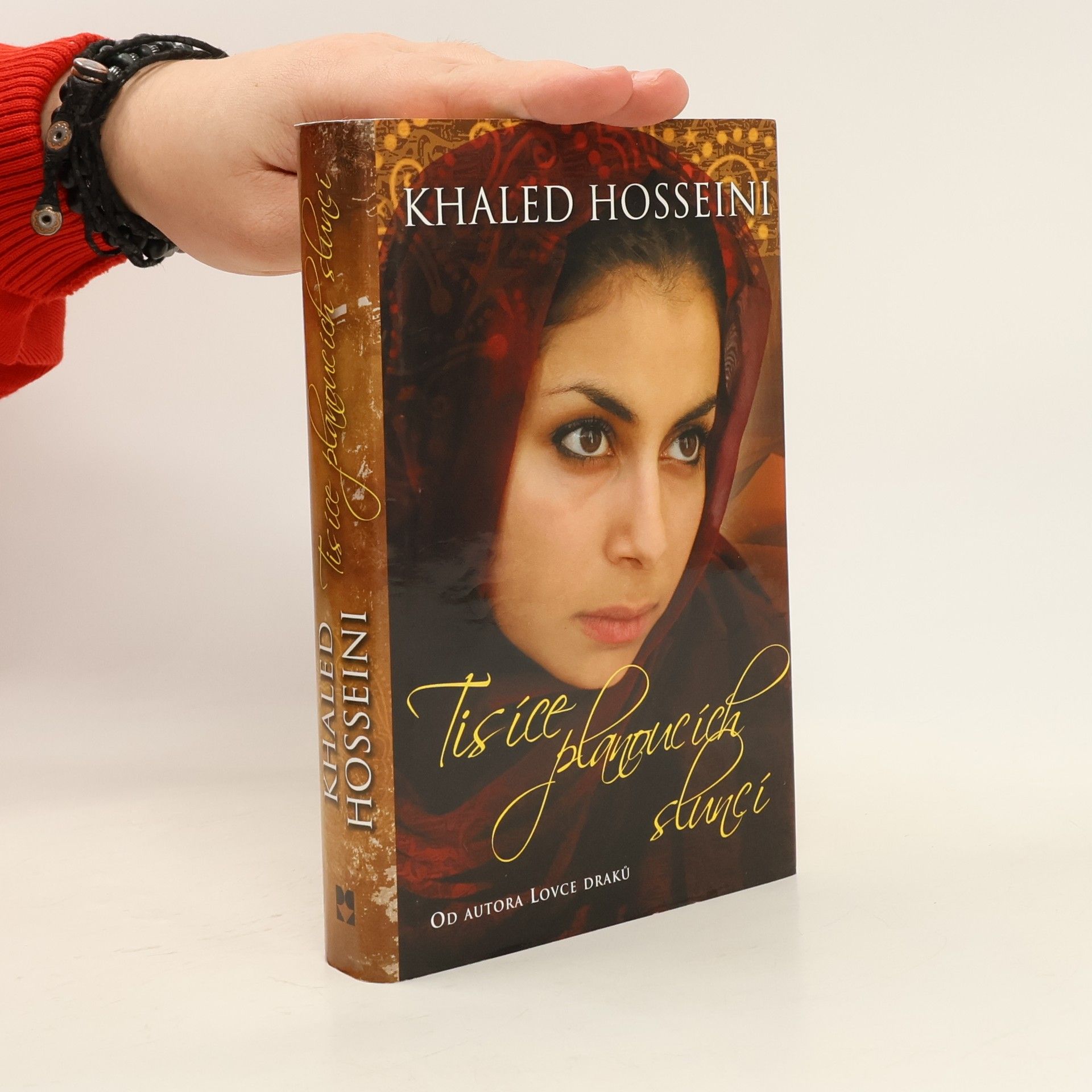 Khaled Hosseini Tisíce planoucích sluncí