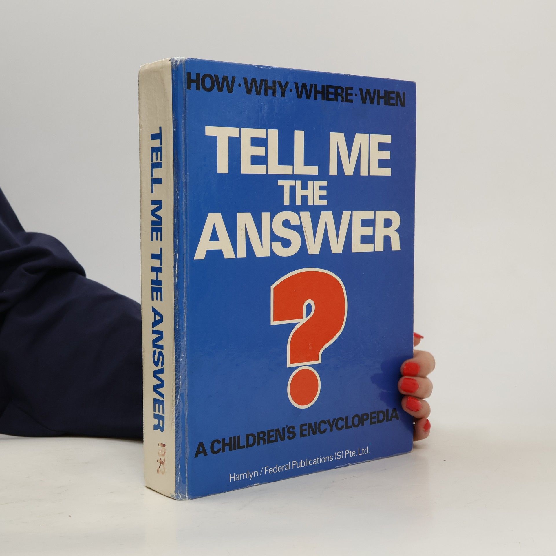 Kolektiv autorů Tell Me the Answer