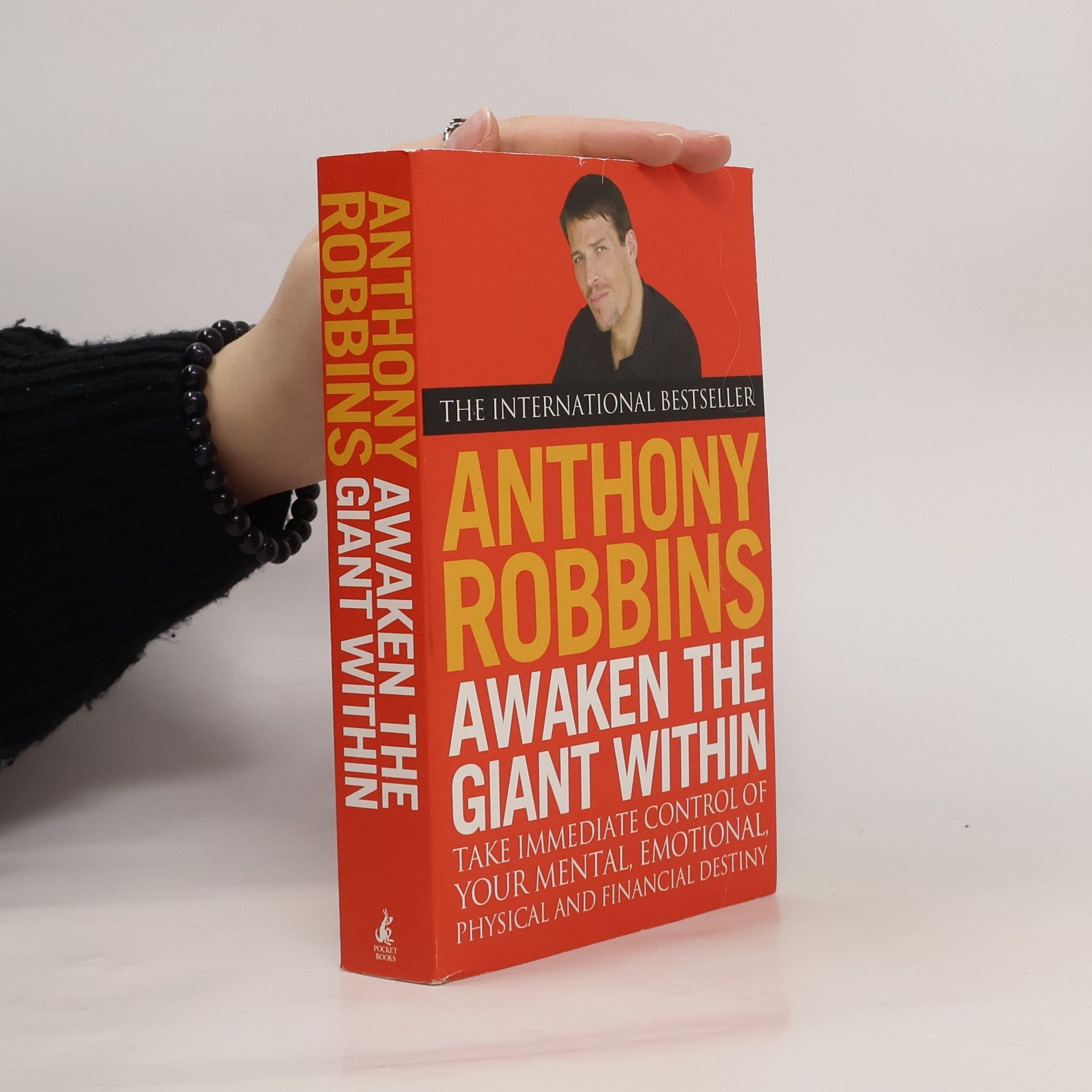 Anthony Robbins Awaken the giant within